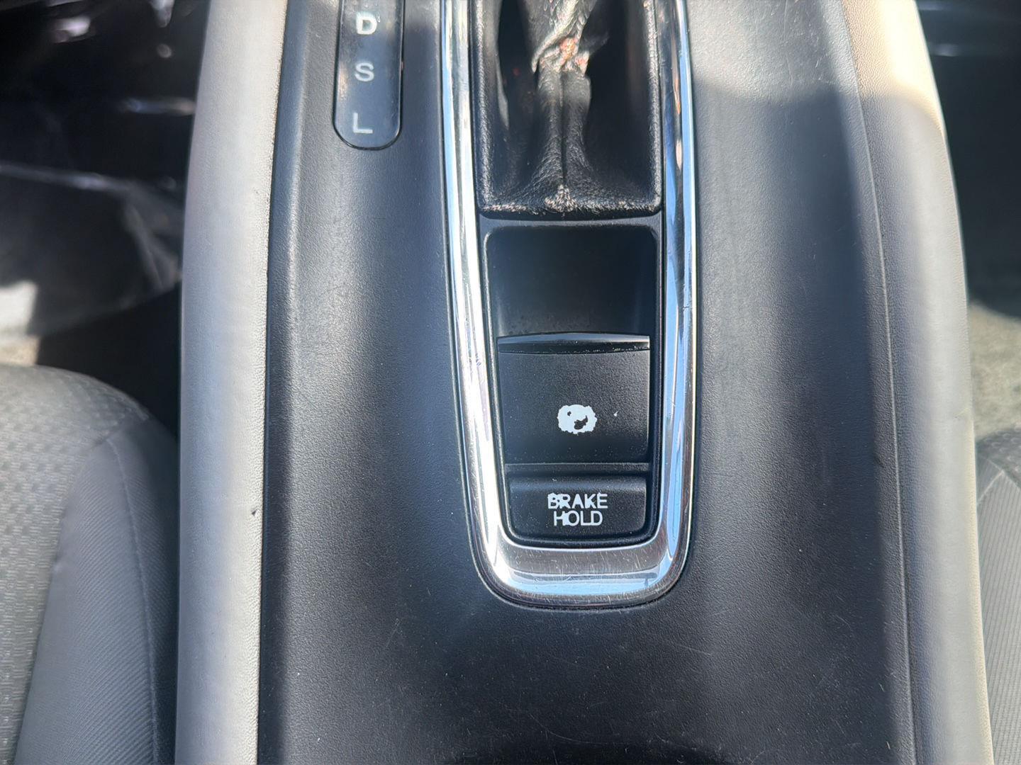 Used 2019 Lunar Silver Metallic Honda LX image 20