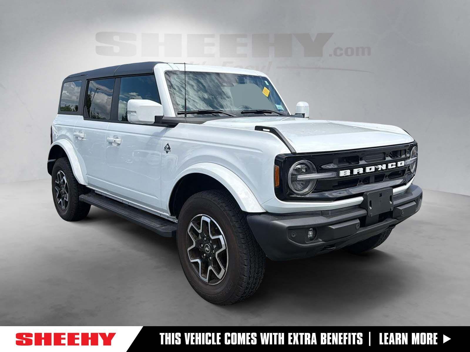 Oxford White 2024 Ford Bronco SUV / Crossover Four-Wheel Drive Automatic