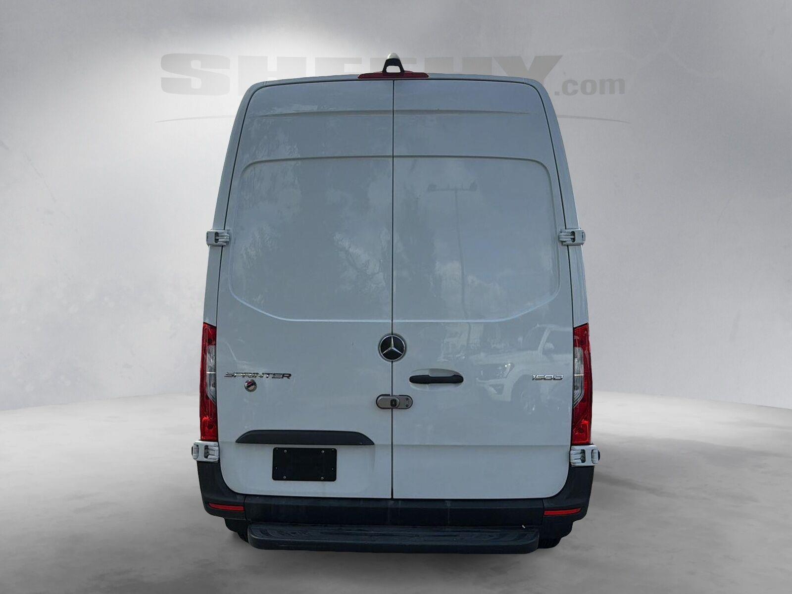 Used 2023 Arctic White Mercedes-Benz 1500 STANDARD ROOF I image 11