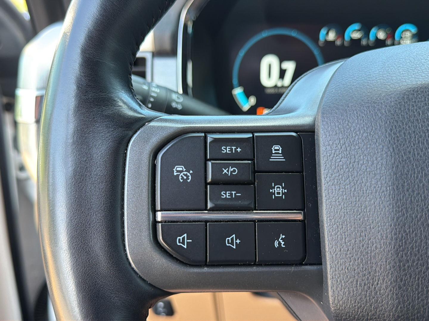 Used 2021 Star White Ford LARIAT image 23