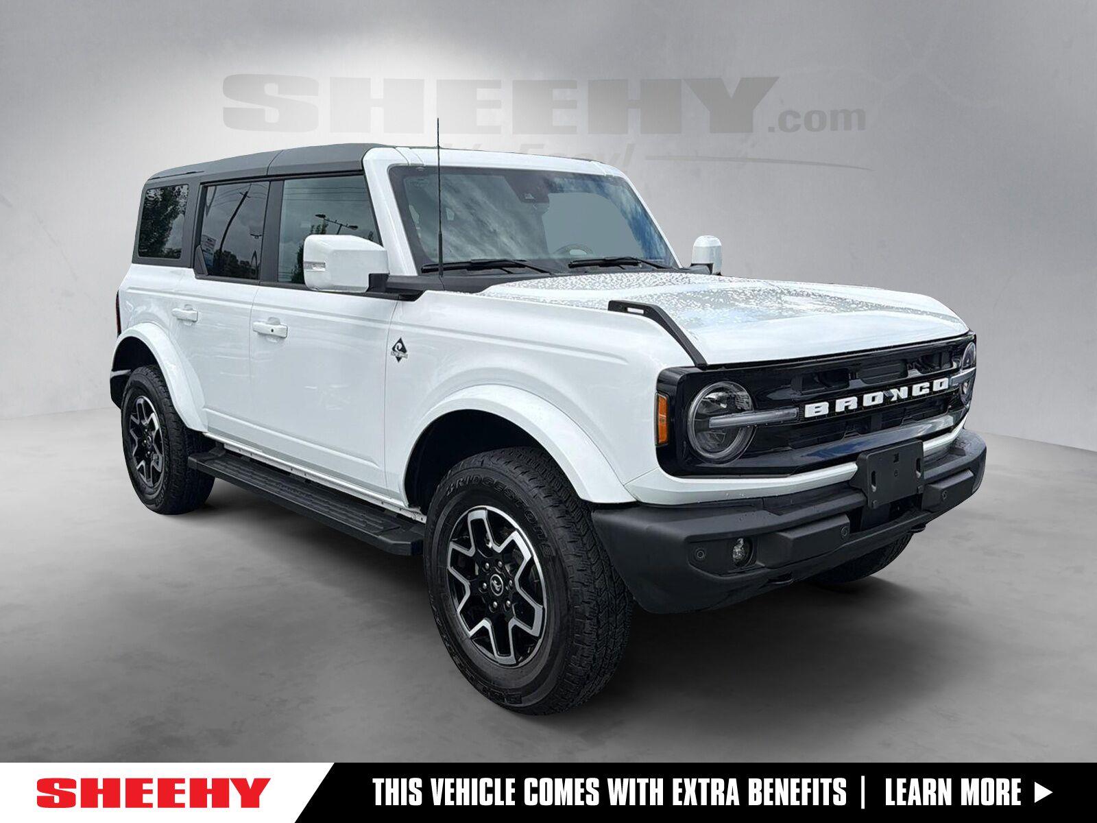 Oxford White 2024 Ford Bronco SUV / Crossover Four-Wheel Drive Automatic