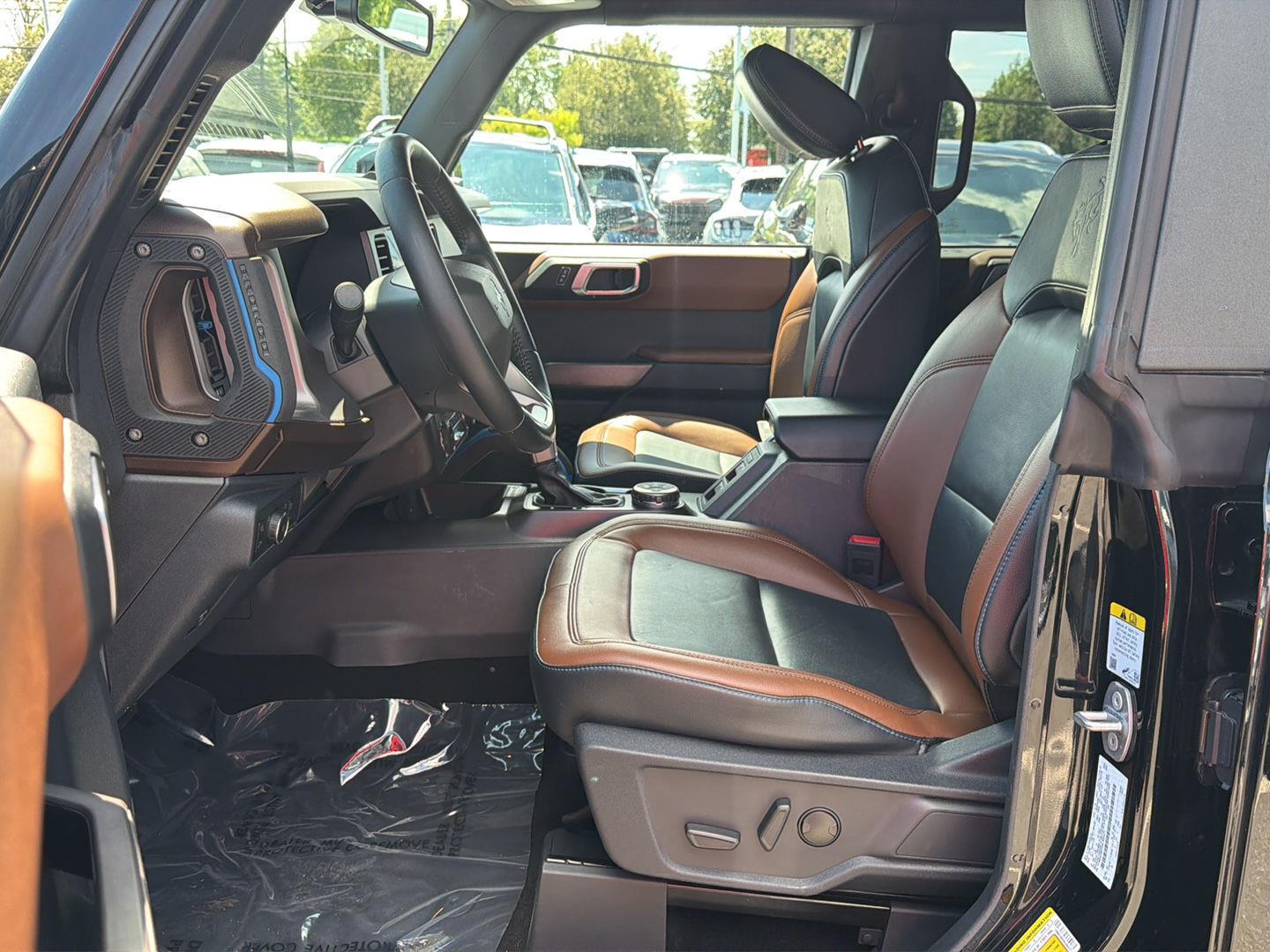 Used 2022 Shadow Black Ford Outer Banks image 9