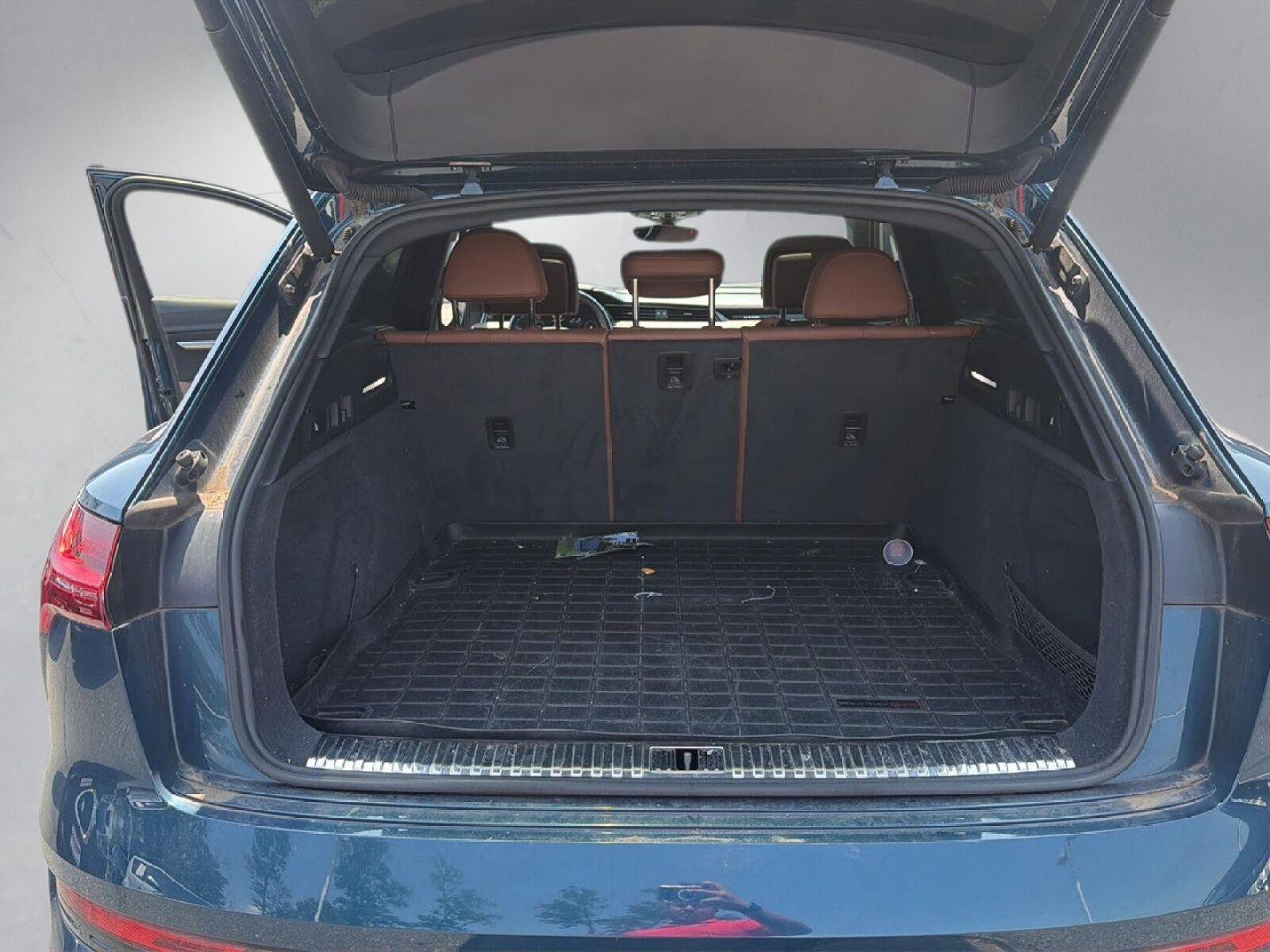 Used 2019 Galaxy Blue Metallic Audi Prestige image 23