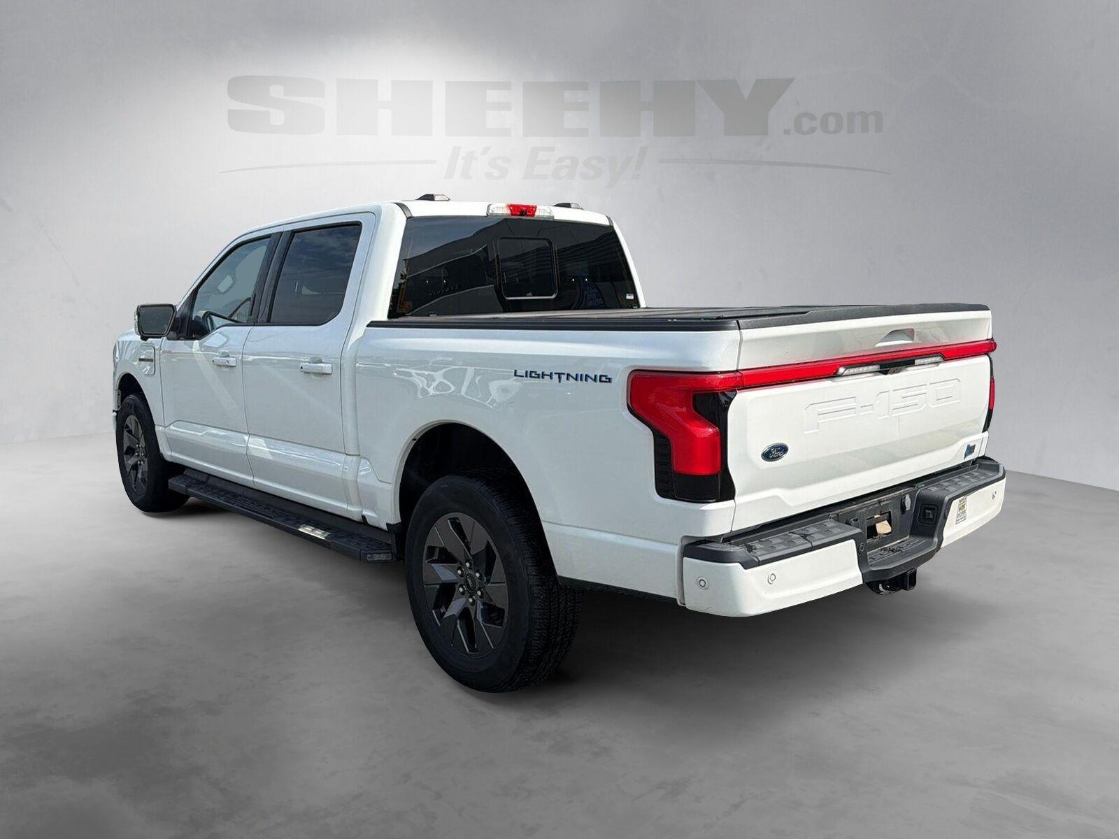 Used 2023 Star White Ford LARIAT image 12