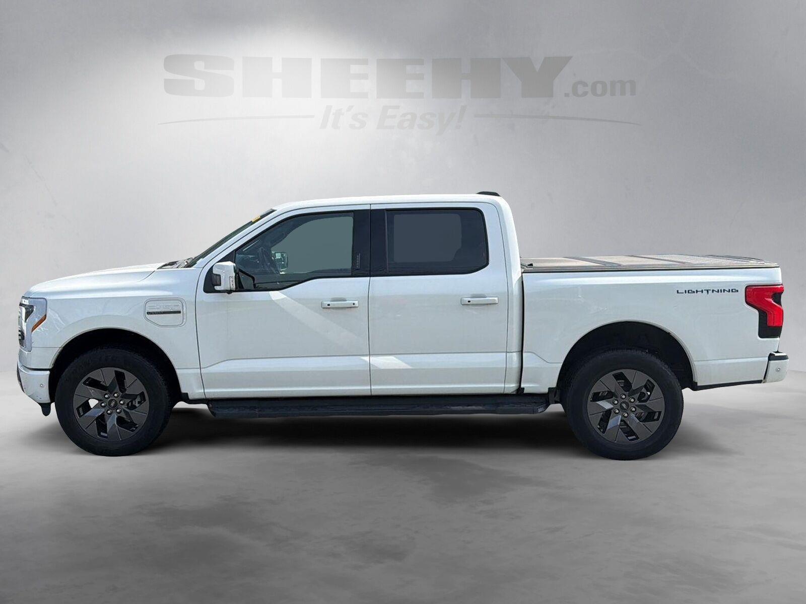 Used 2023 Star White Ford LARIAT image 13