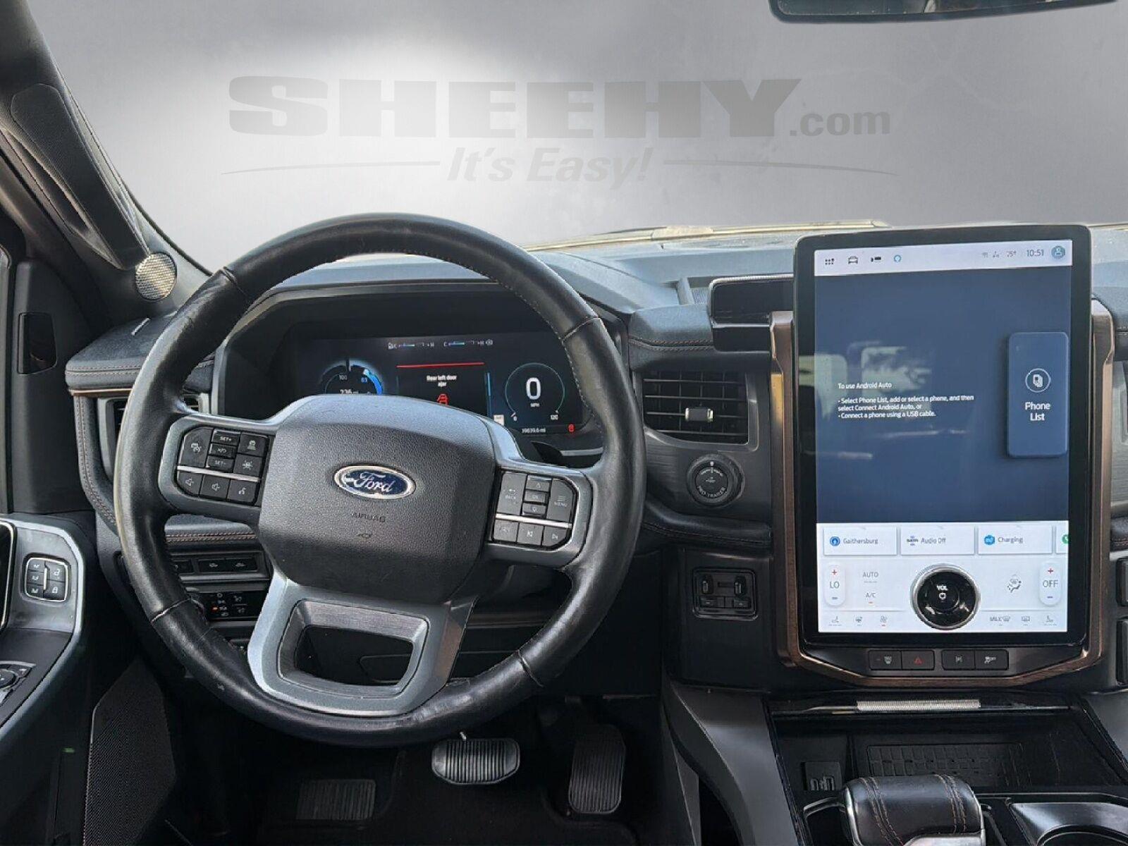 Used 2023 Star White Ford LARIAT image 3