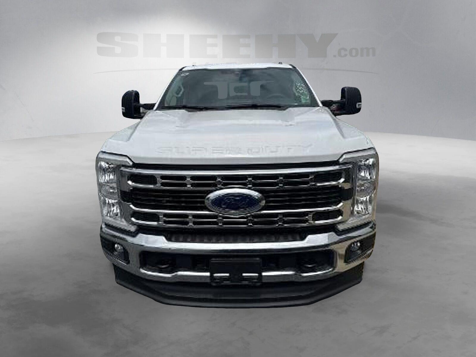New 2026 Oxford White Ford XL image 4