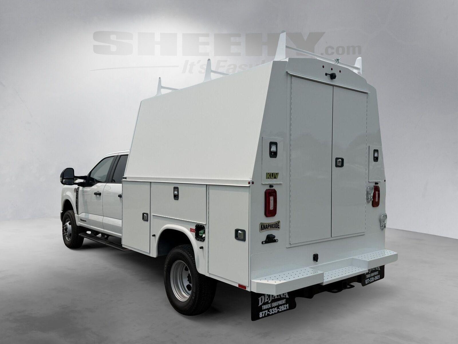 New 2026 Oxford White Ford XL image 4