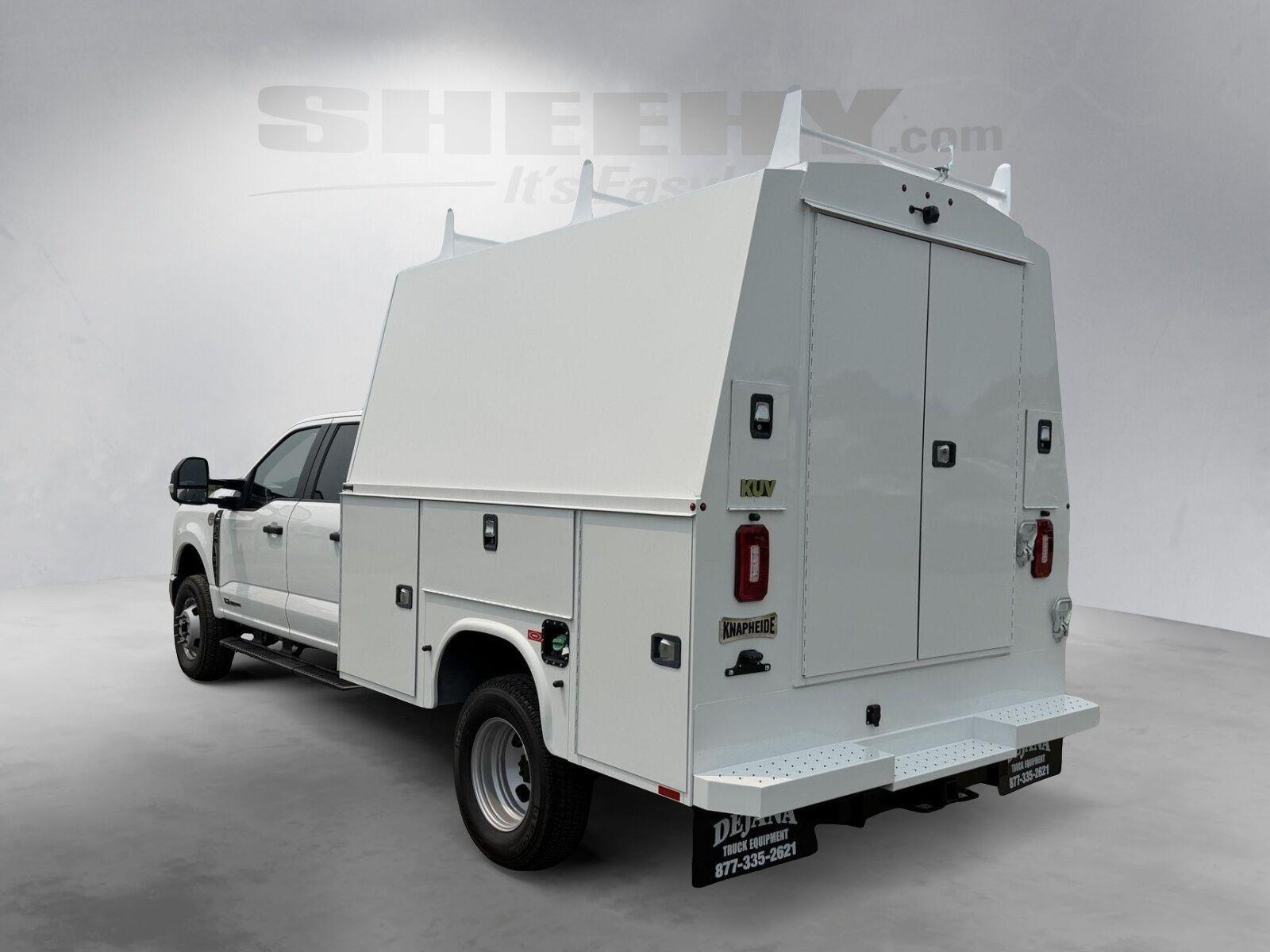 New 2026 Oxford White Ford XL image 5