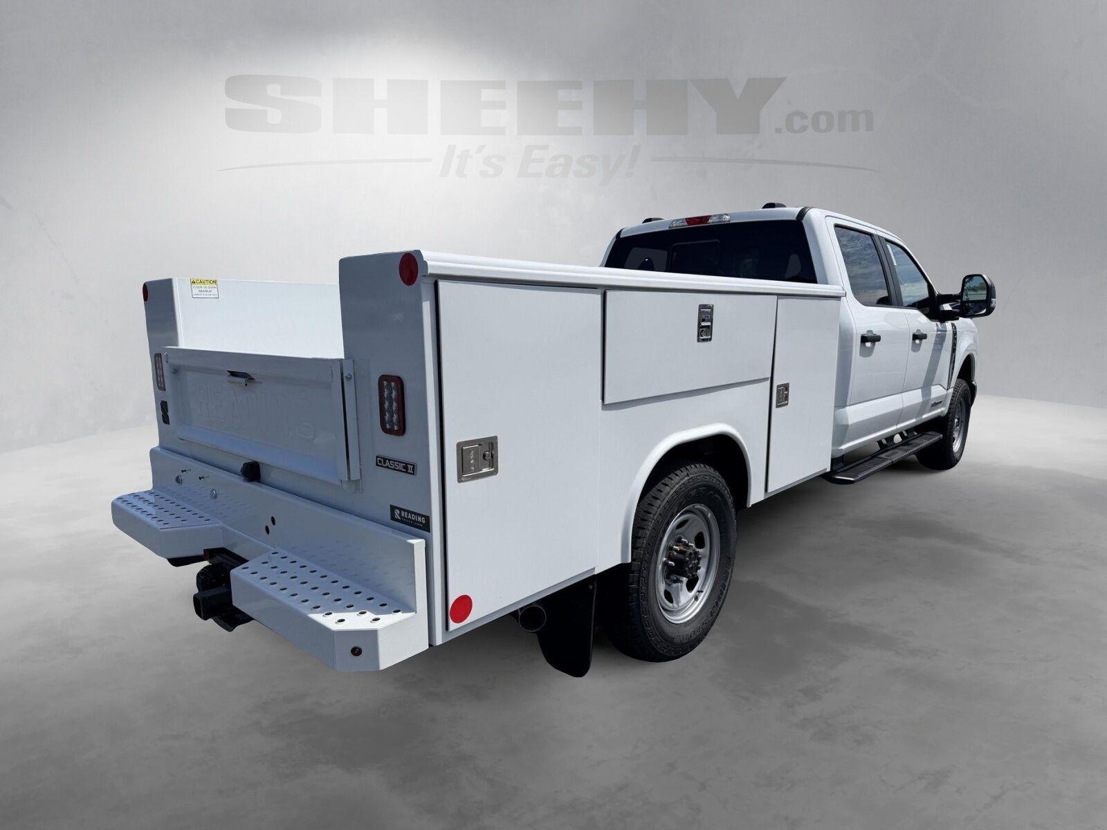 New 2026 Oxford White Ford XL image 4
