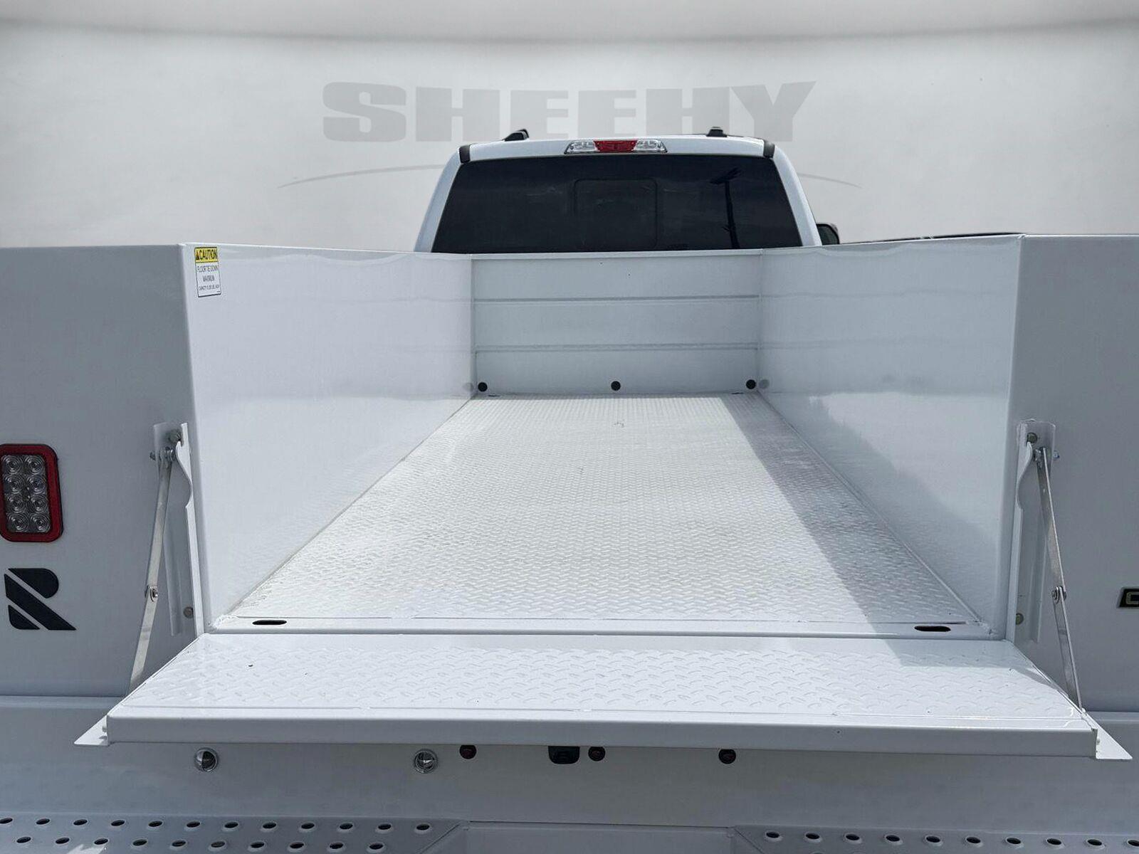 New 2026 Oxford White Ford XL image 6