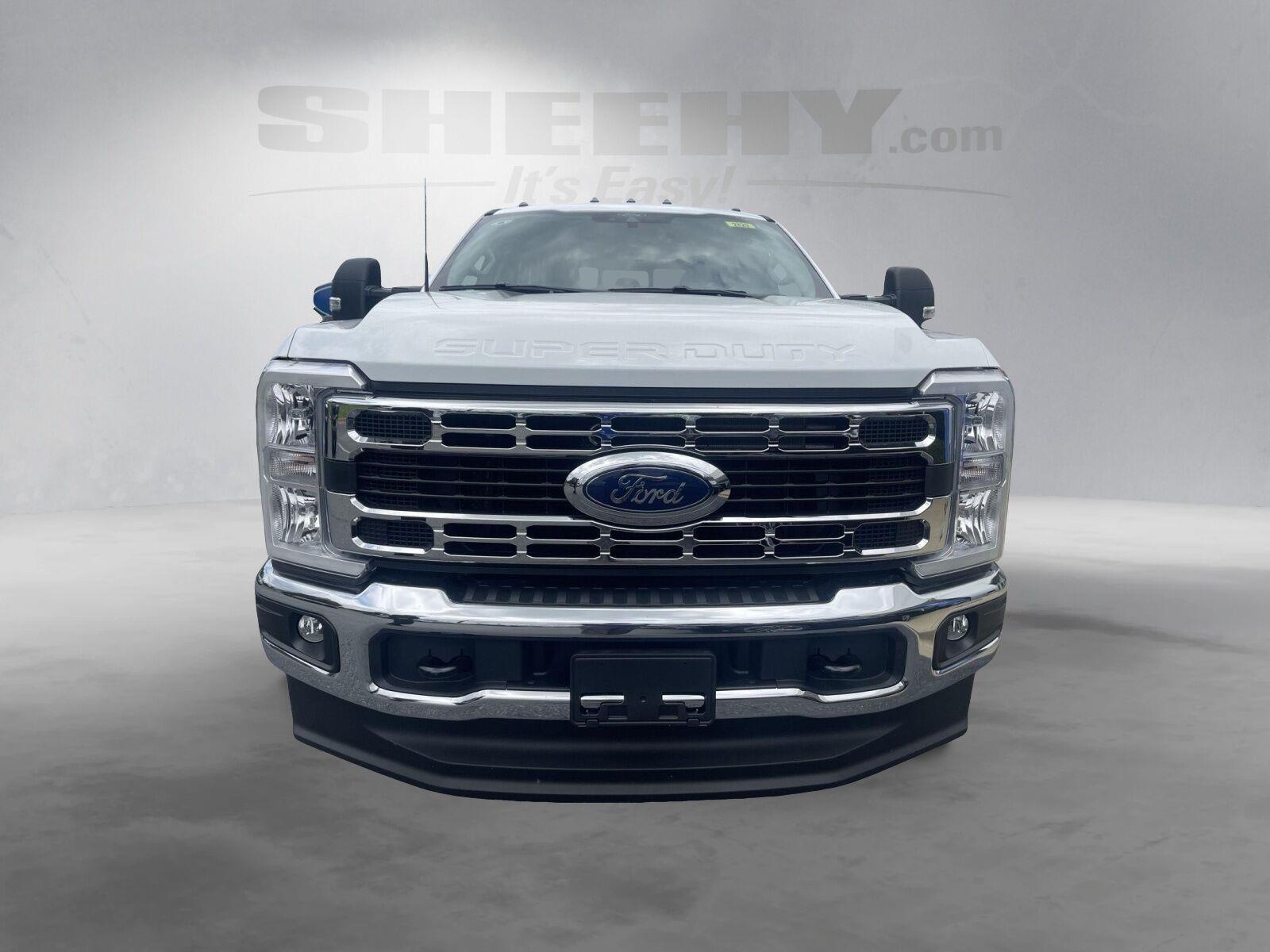 New 2026 Oxford White Ford XL image 7