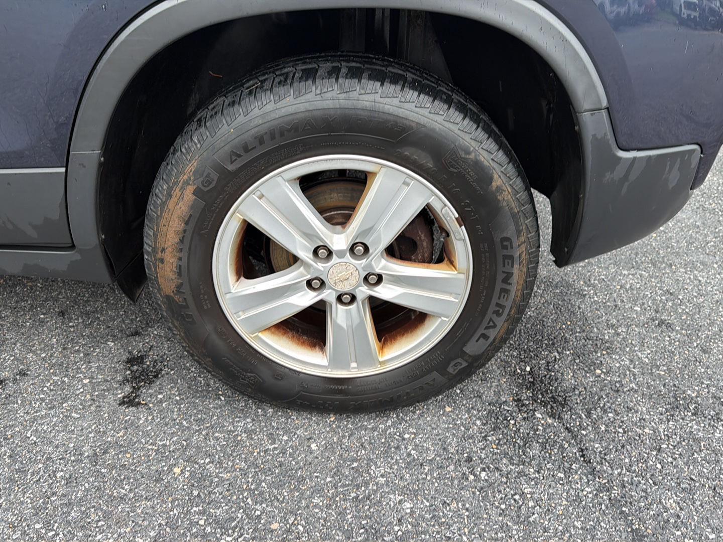 Used 2018 Storm Blue Metallic Chevrolet LS image 17