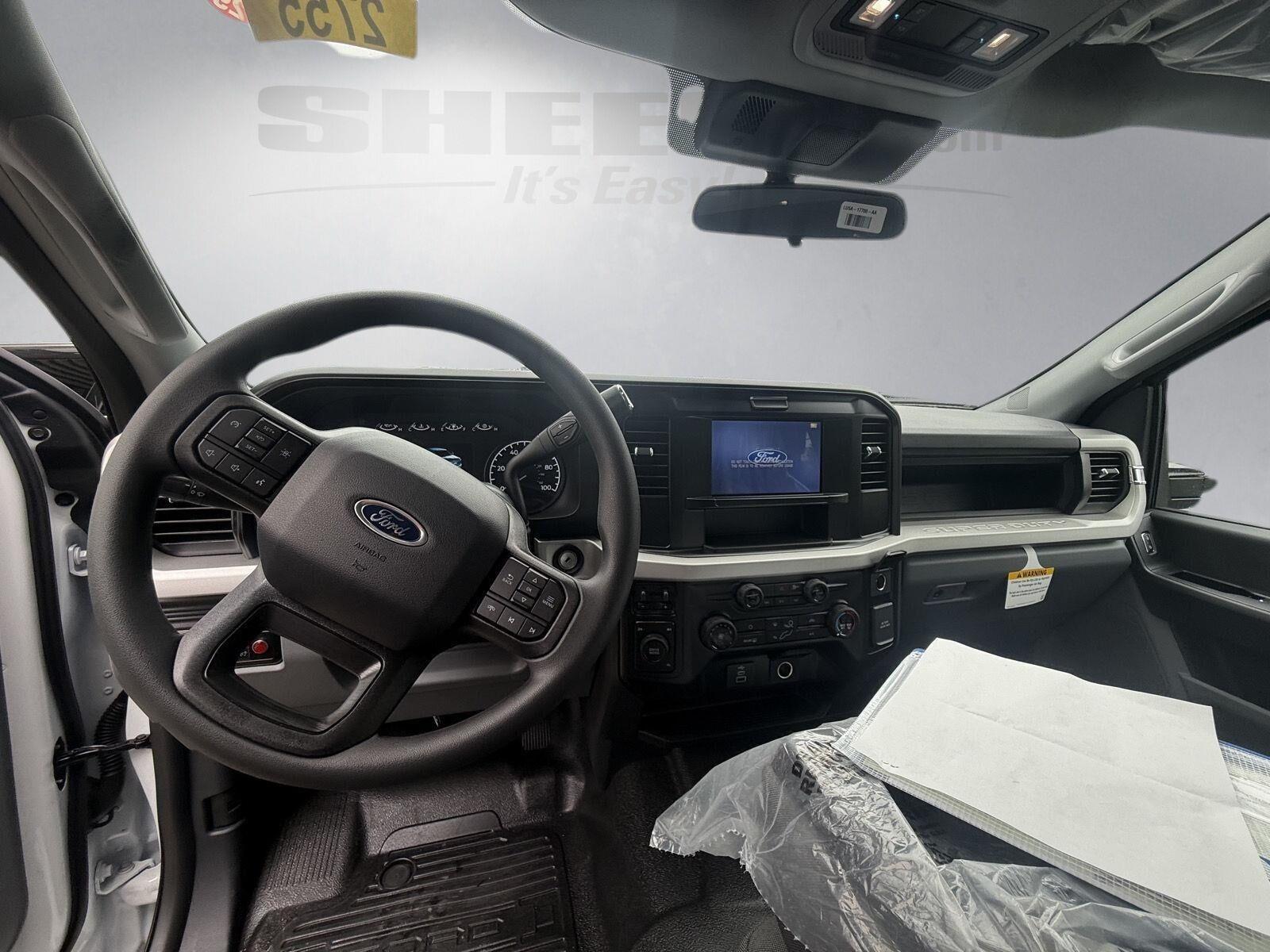New 2026 Oxford White Ford XL image 15