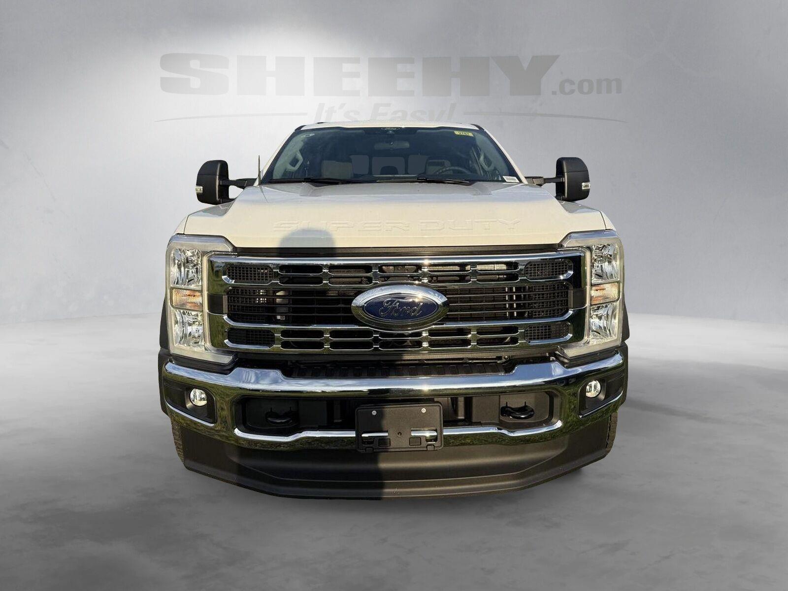 New 2026 Oxford White Ford XL image 7