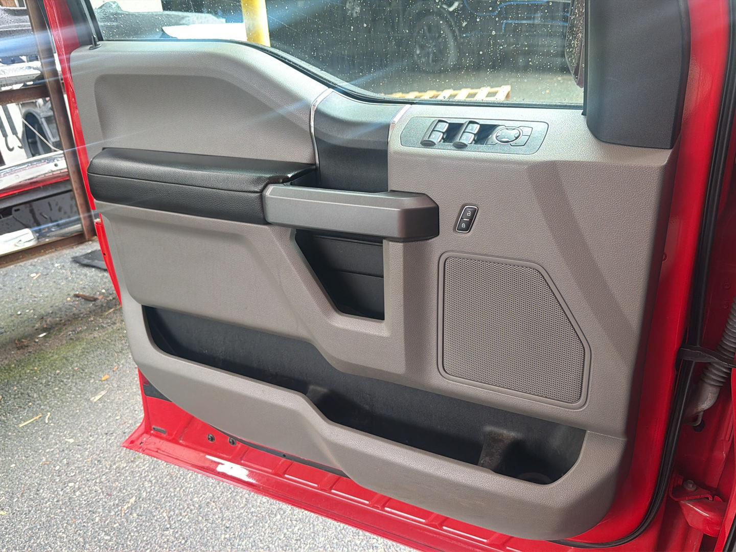 Used 2019 Race Red Ford XLT image 19