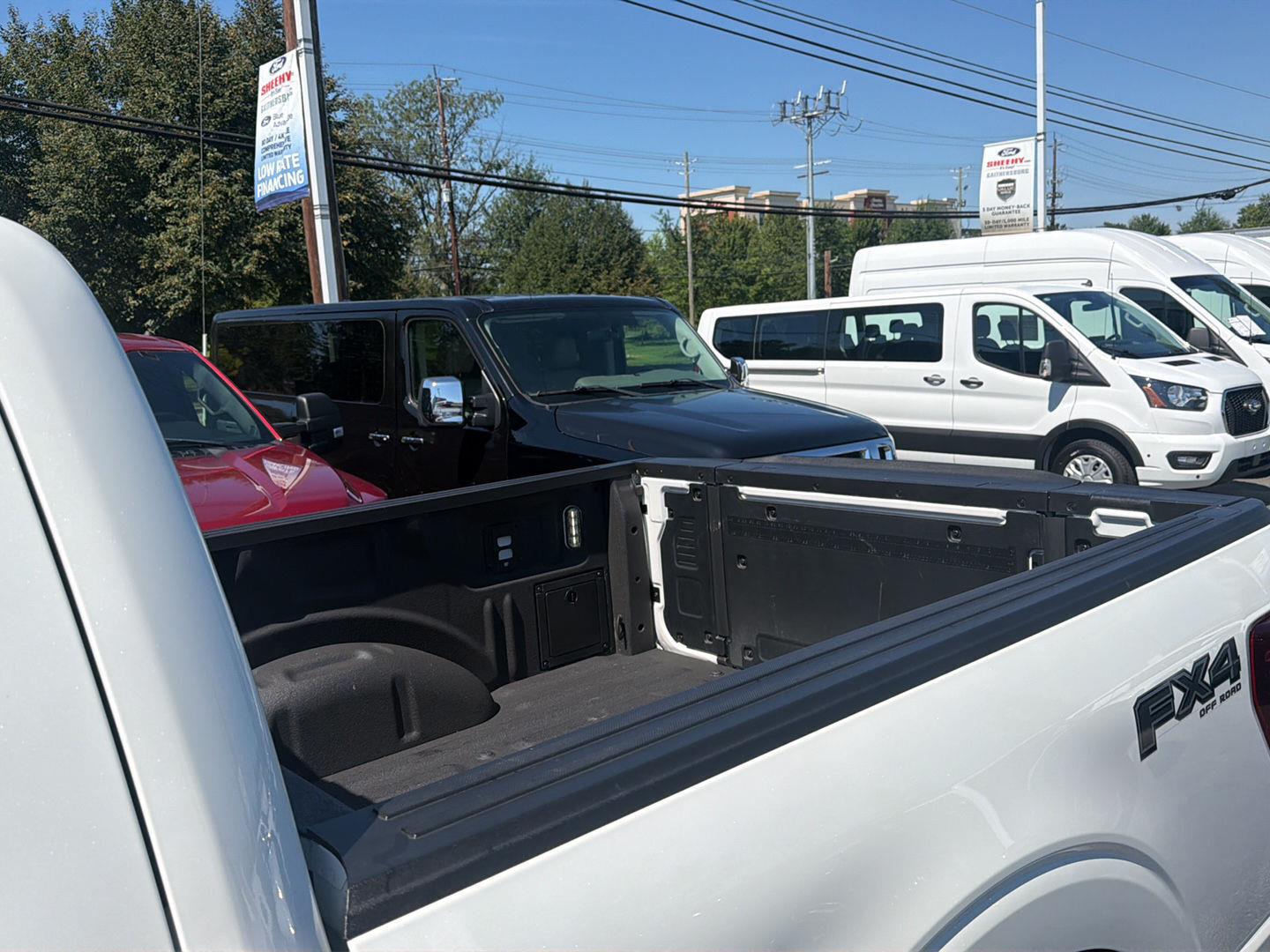Used 2025 Star White Ford Platinum image 18
