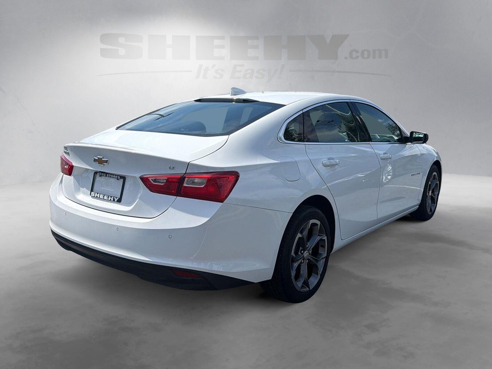 Used 2024 Summit White Chevrolet LT image 11