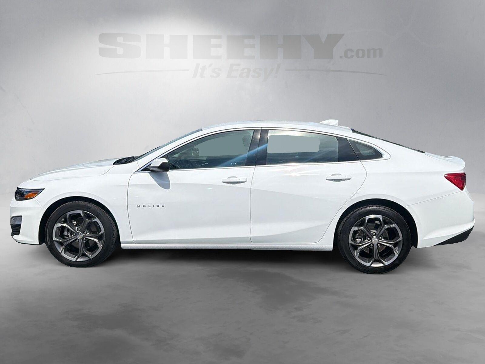 Used 2024 Summit White Chevrolet LT image 13
