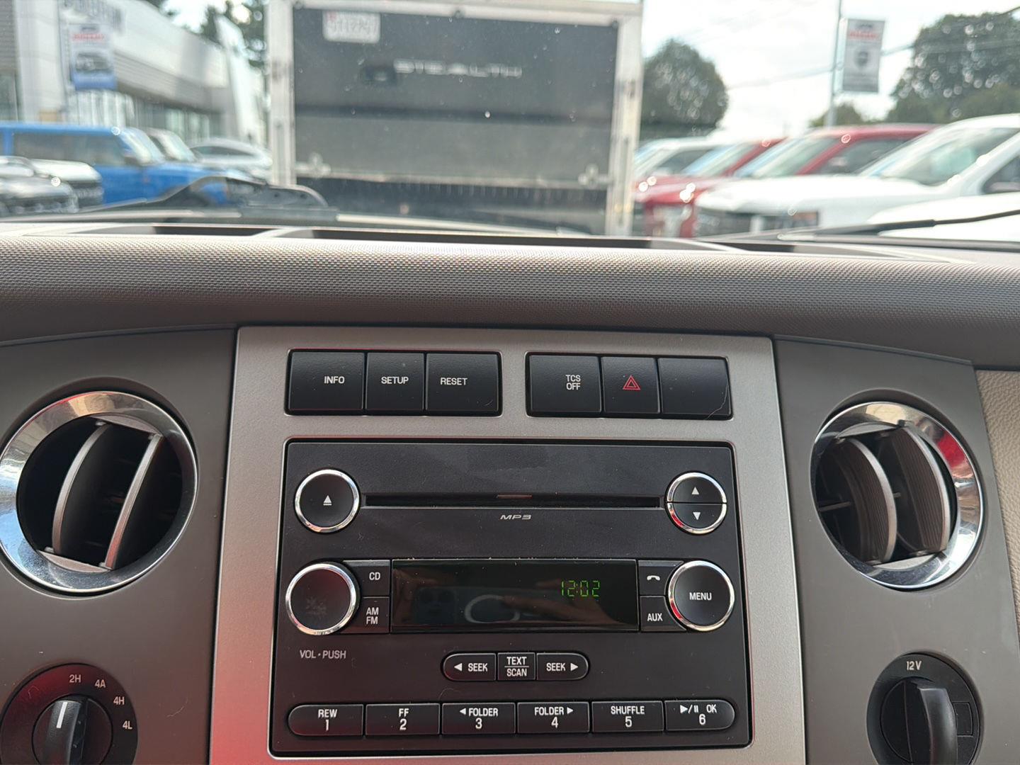 Used 2012 Black Ford XLT image 17