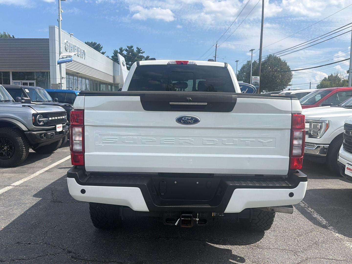 Used 2022  Ford LARIAT image 7