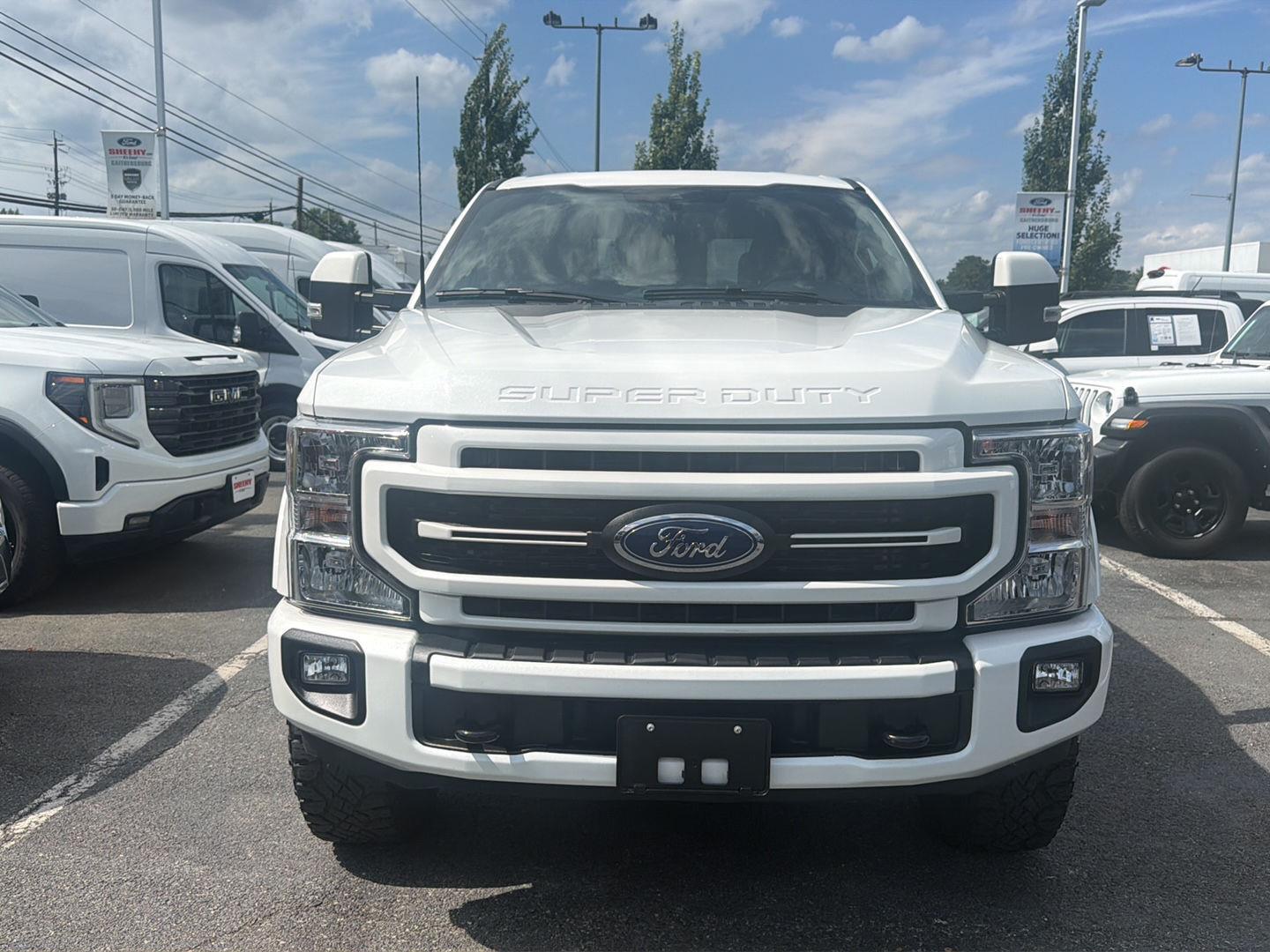 Used 2022  Ford LARIAT image 11