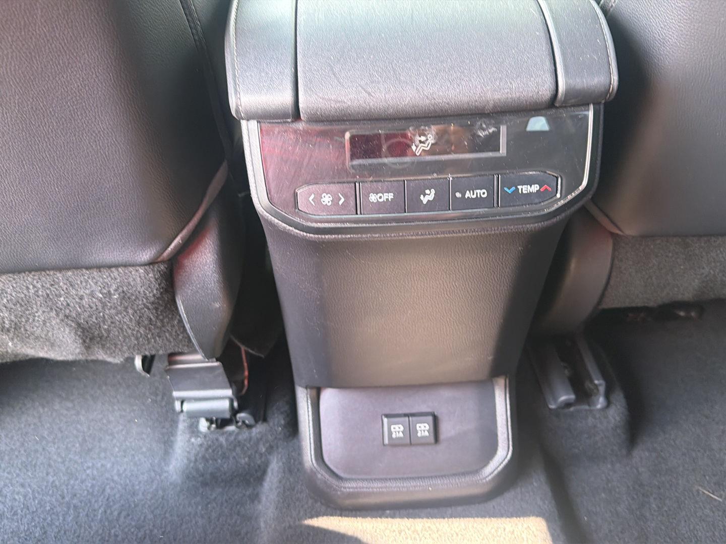 Used 2021 Midnight Black Metallic Toyota XLE image 22
