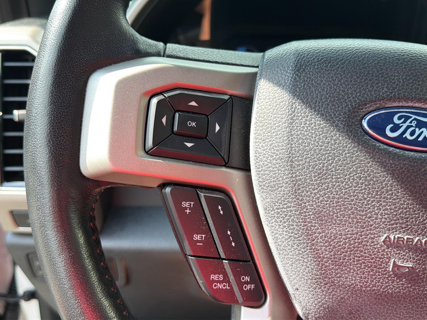 Used 2022 Star White Ford LARIAT image 17