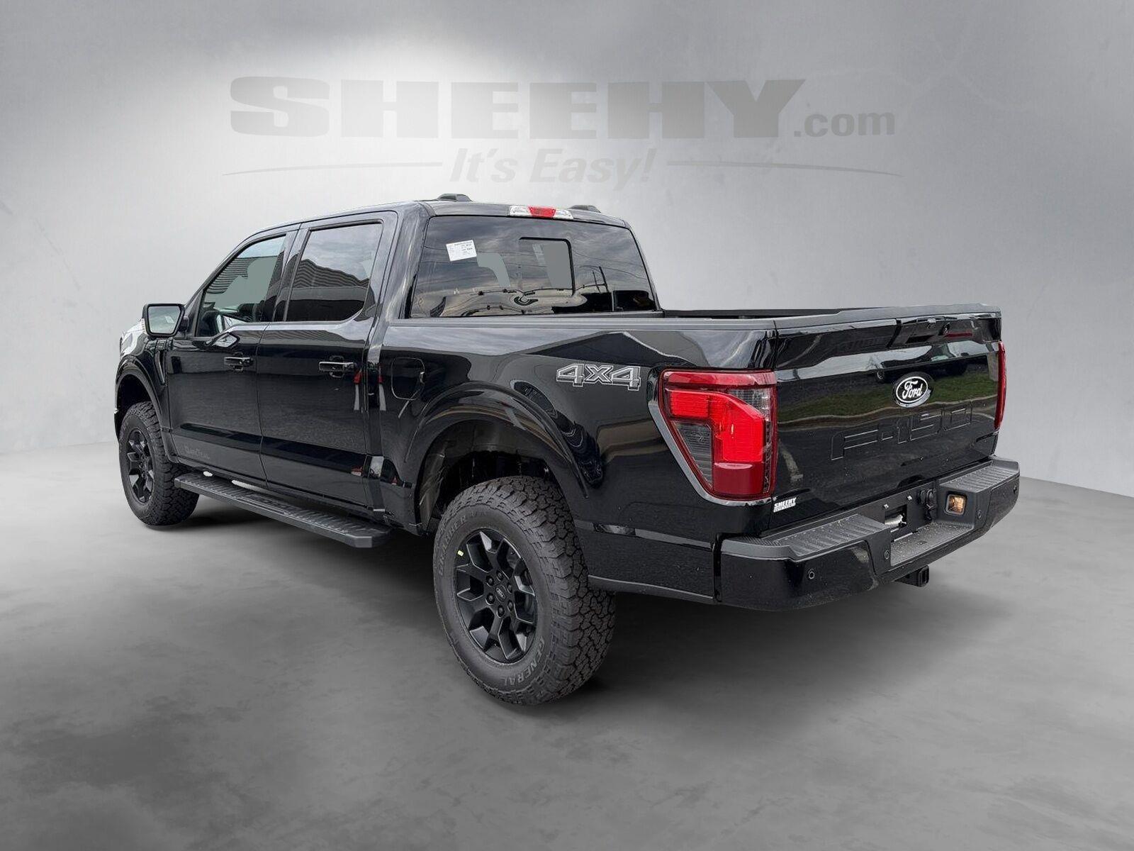 New 2026 Agate Black Metallic Ford XLT image 5
