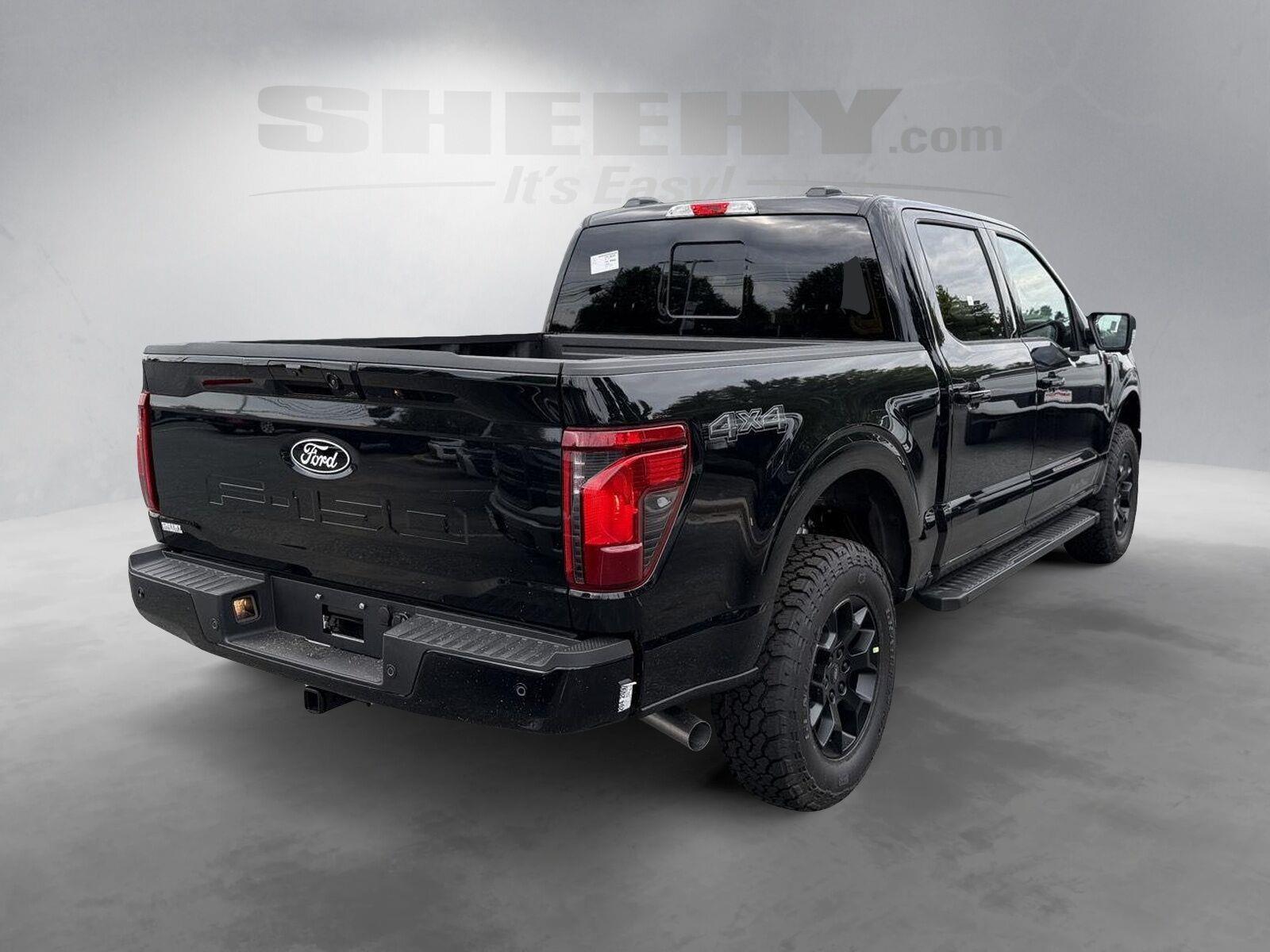 New 2026 Agate Black Metallic Ford XLT image 4