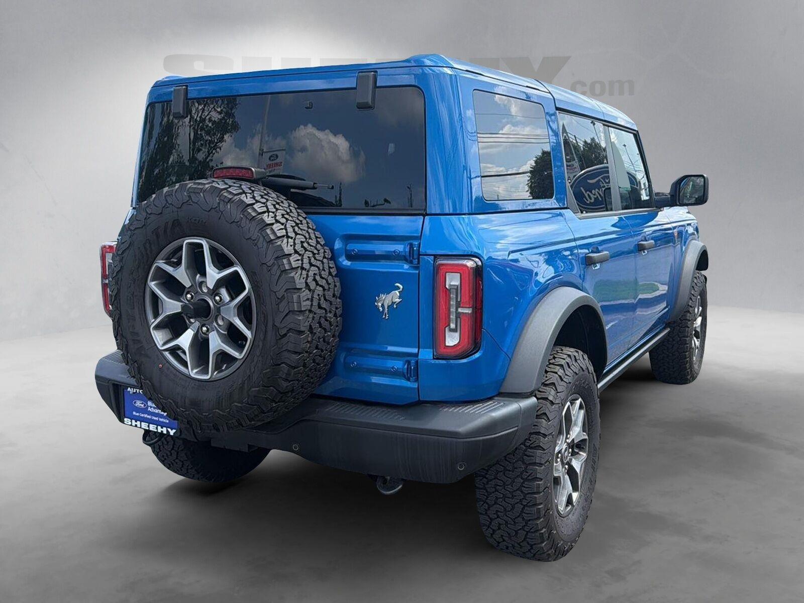 Used 2025 Velocity Blue Ford Badlands image 11
