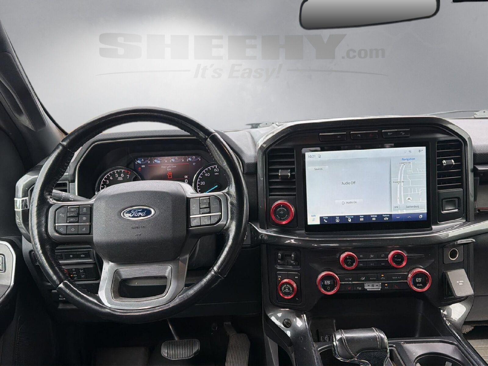 Used 2021 Oxford White Ford XLT image 3