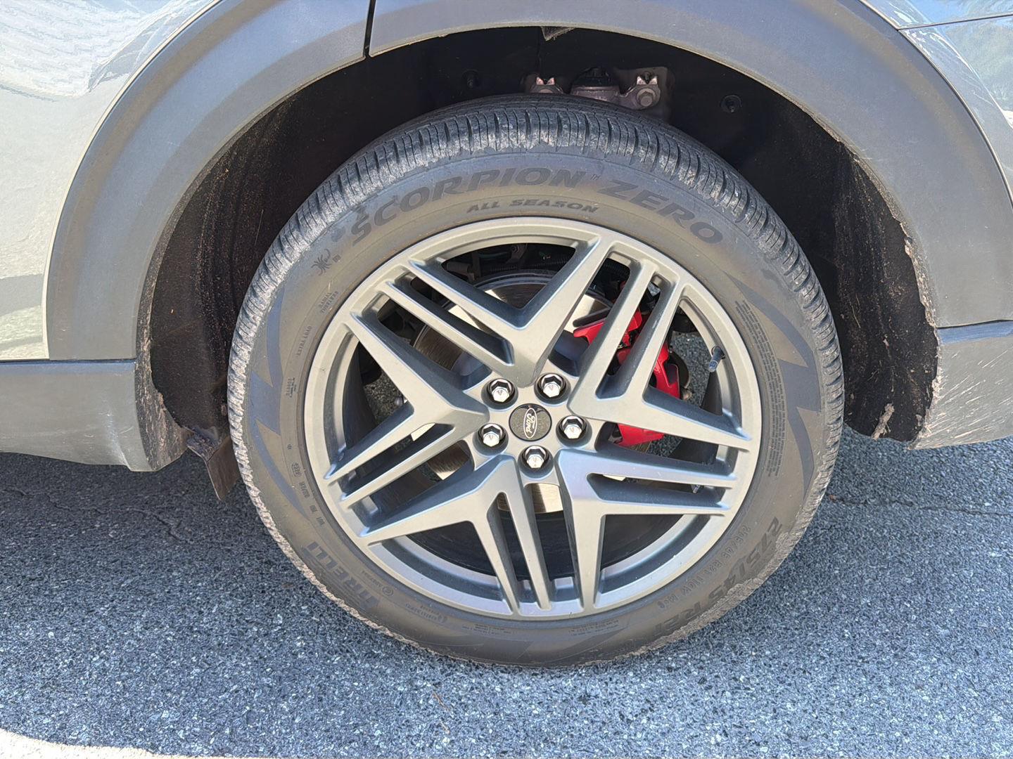 Used 2026 Carbonized Gray Metallic Ford ST image 25