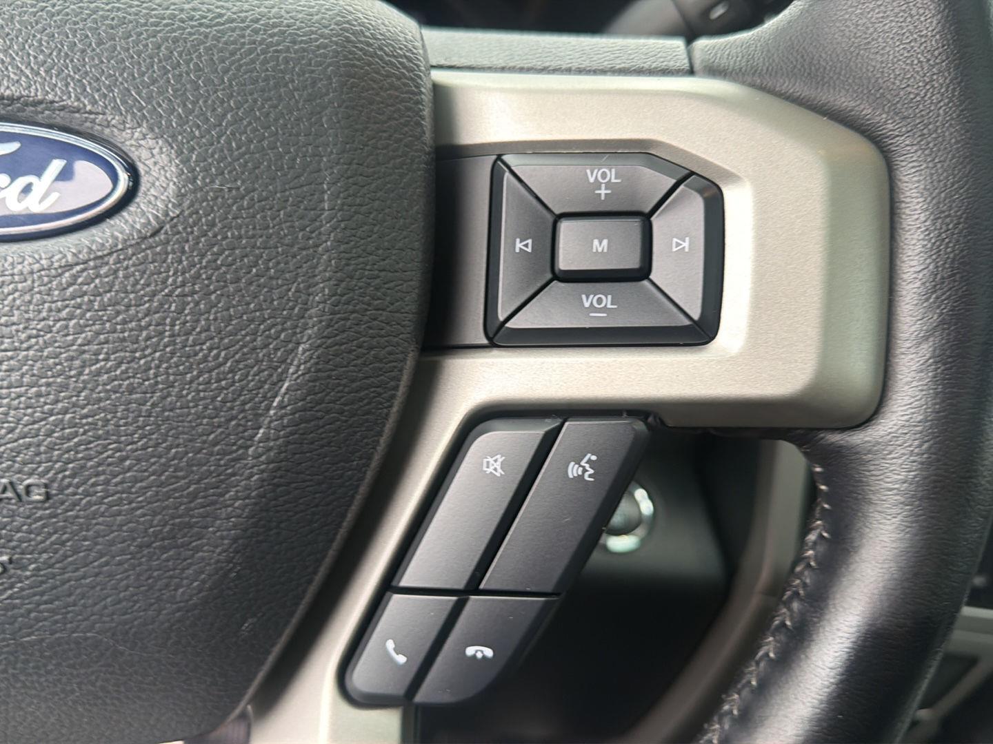 Used 2022 Star White Ford LARIAT image 20