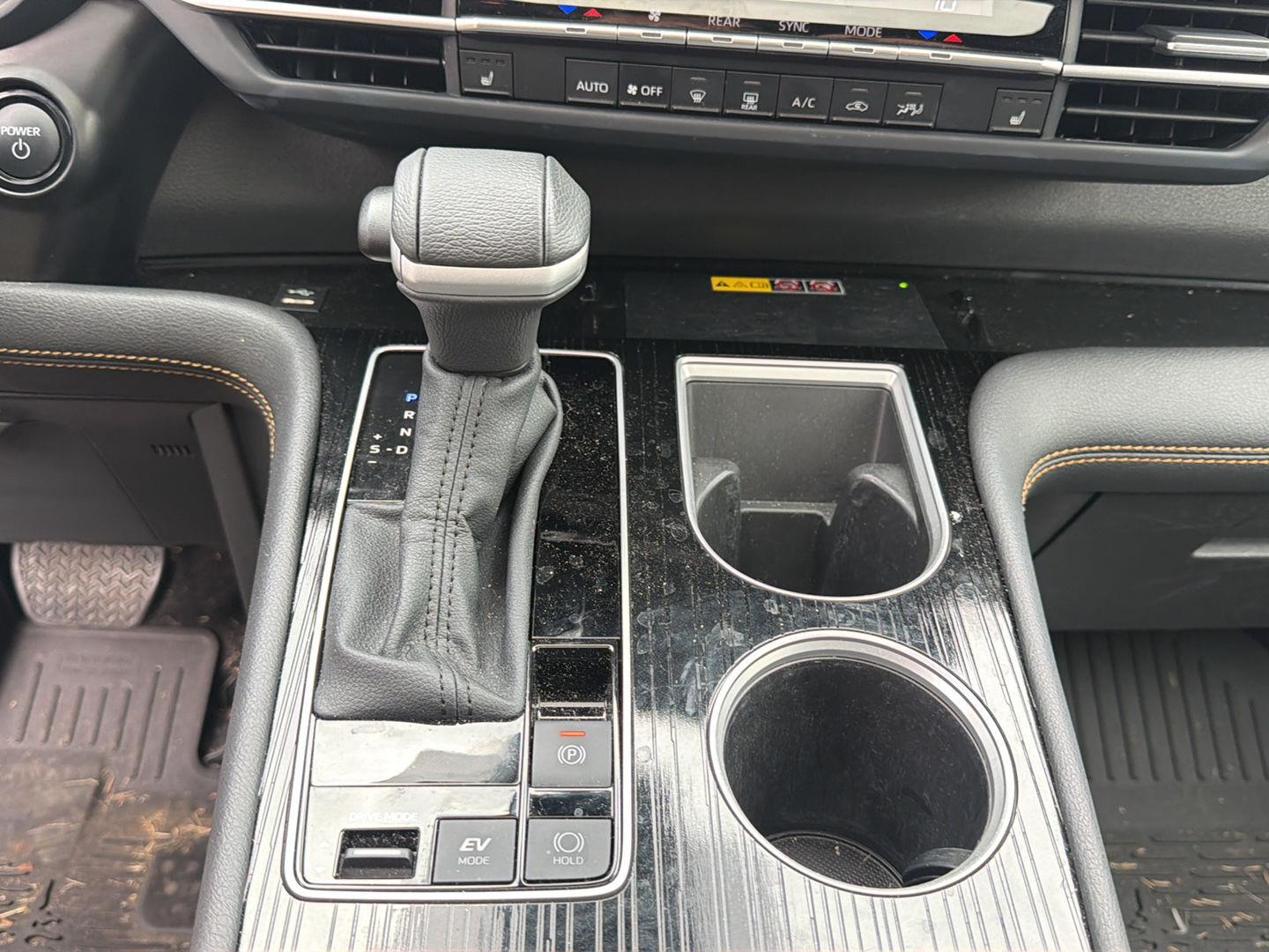 Used 2025 Cement Toyota Woodland Edition image 20