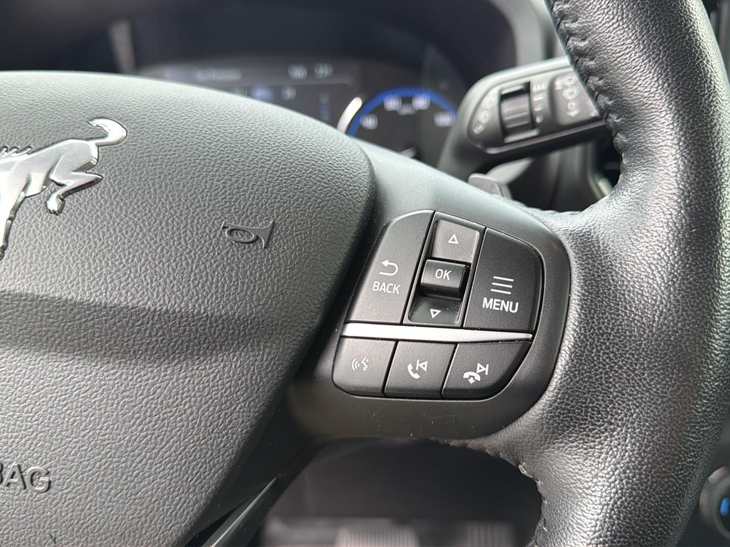 Used 2022 Oxford White Ford Badlands image 17