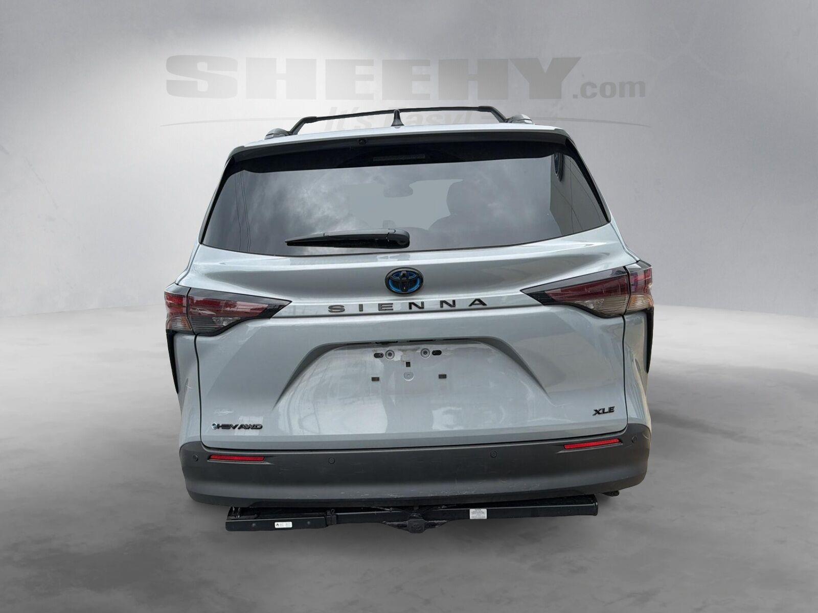 Used 2025 Cement Toyota Woodland Edition image 14
