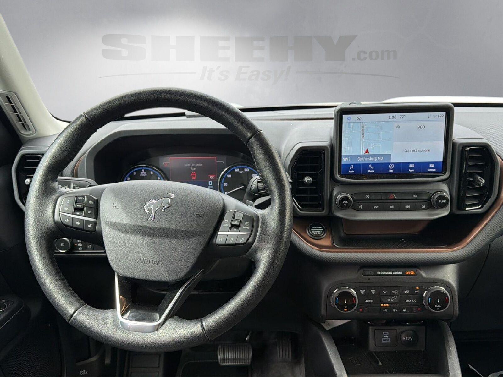 Used 2022 Oxford White Ford Badlands image 3