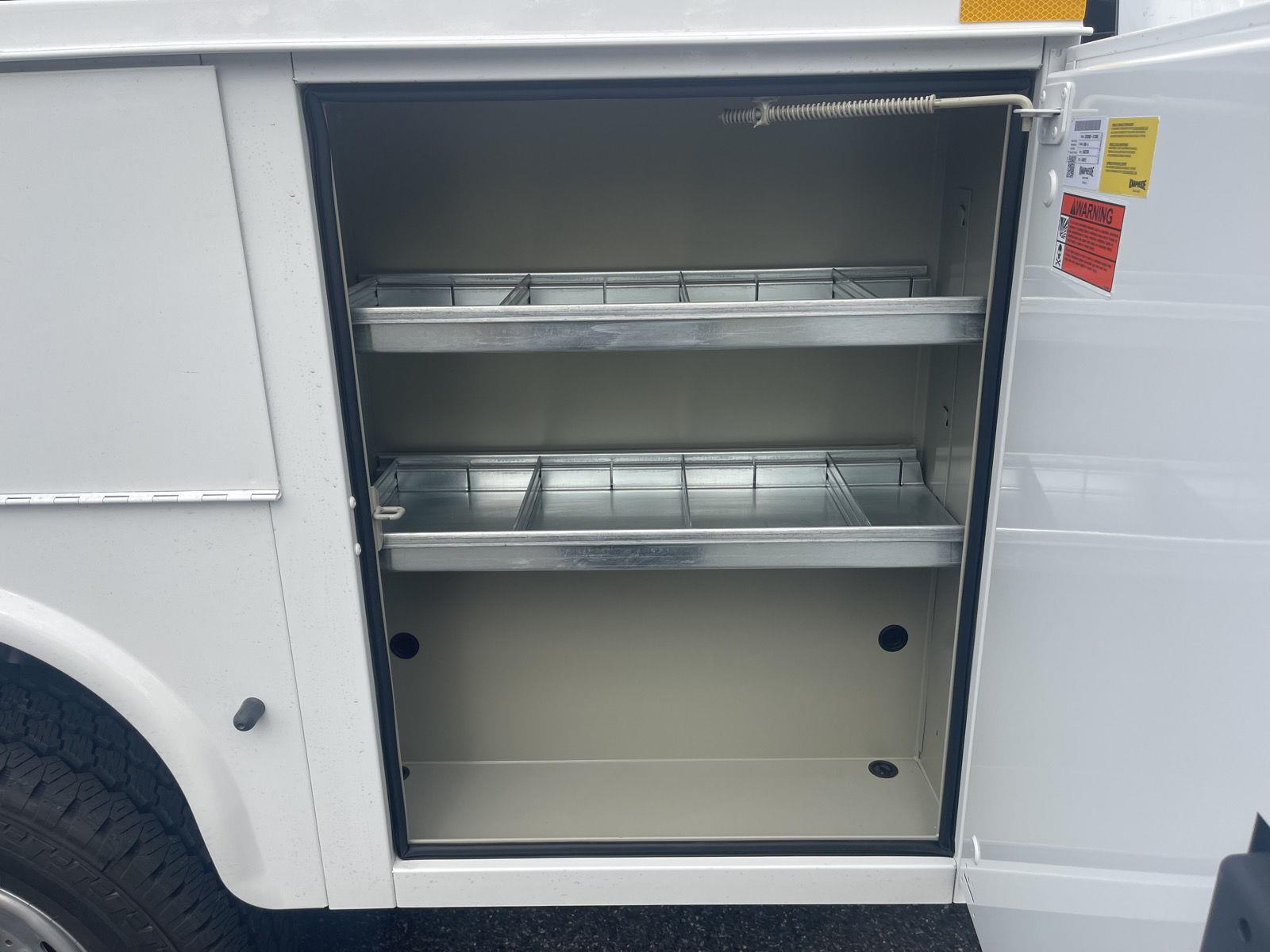 New 2026 Oxford White Ford XL image 17