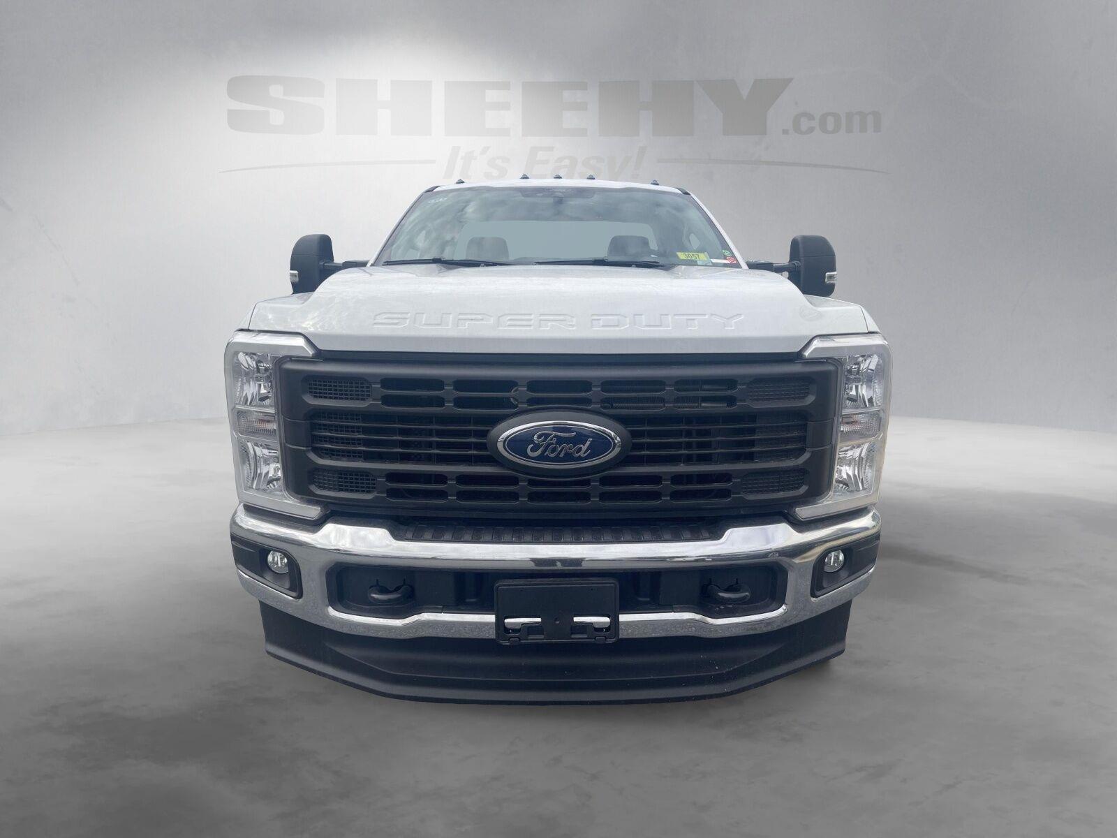 New 2026 Oxford White Ford XL image 11