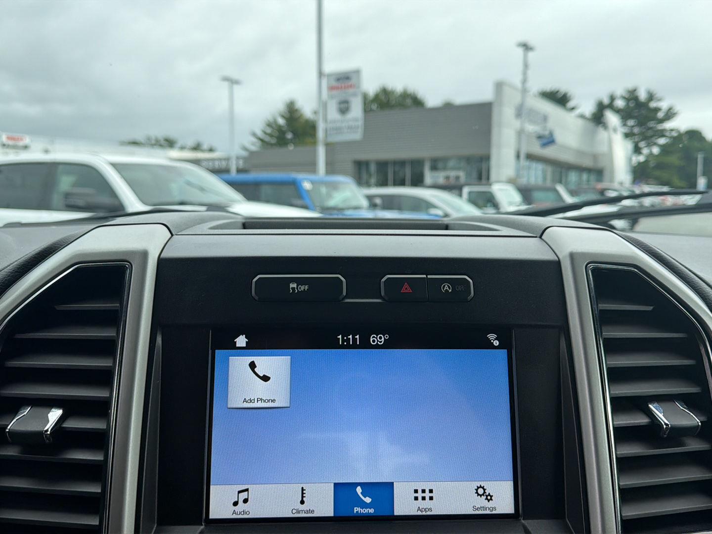 Used 2018 Shadow Black Ford LARIAT image 5