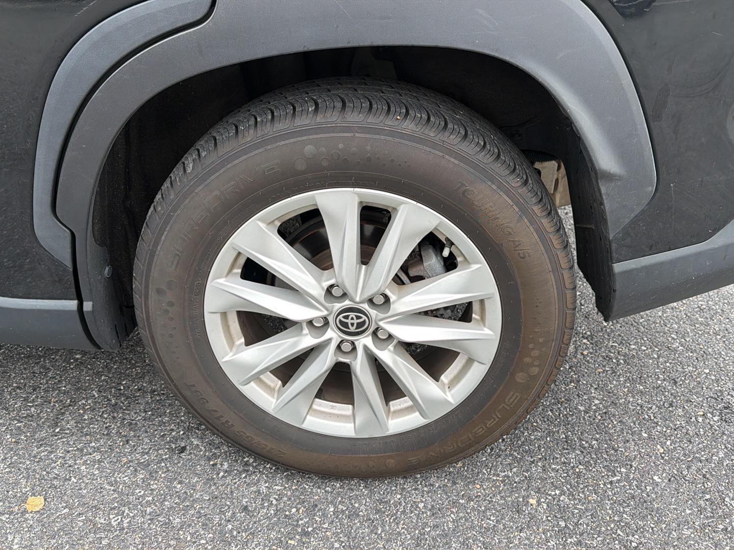 Used 2022 Jet Black Toyota LE image 19