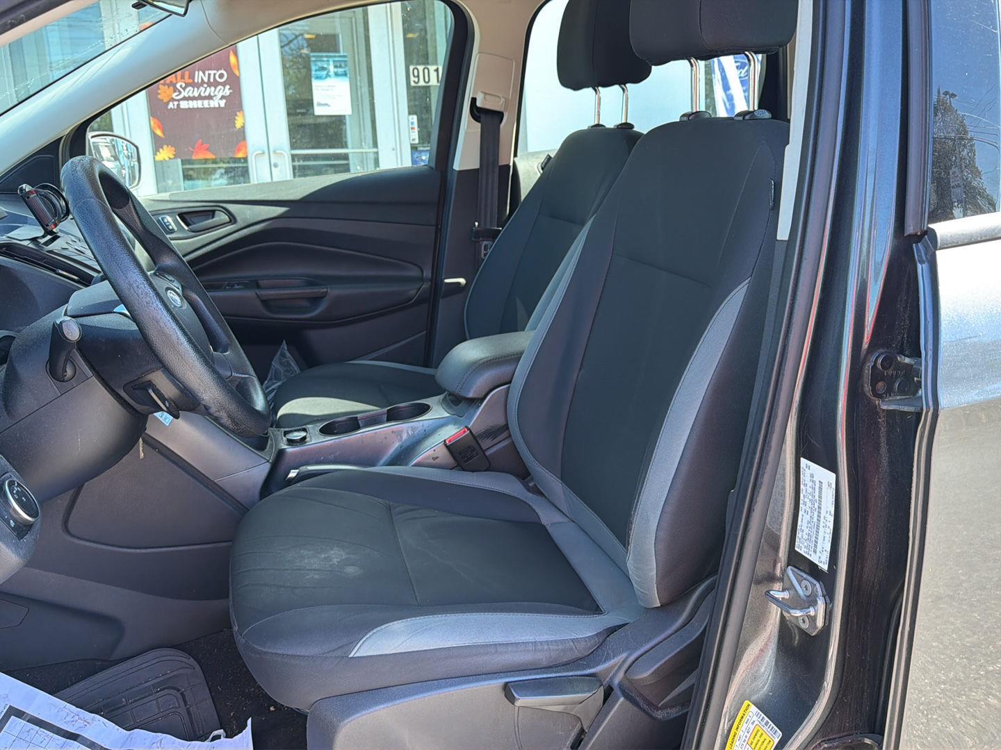 Used 2016 Magnetic Ford S image 16
