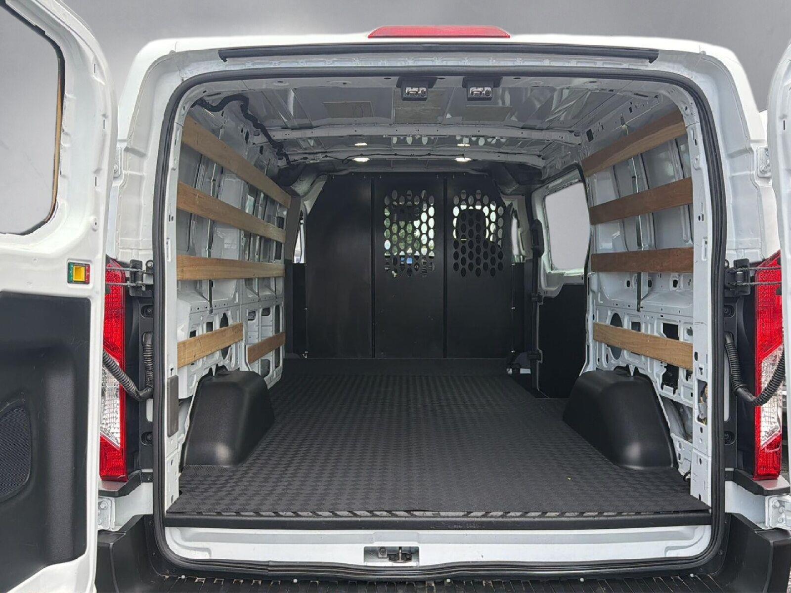 Used 2025  Ford T-250 130