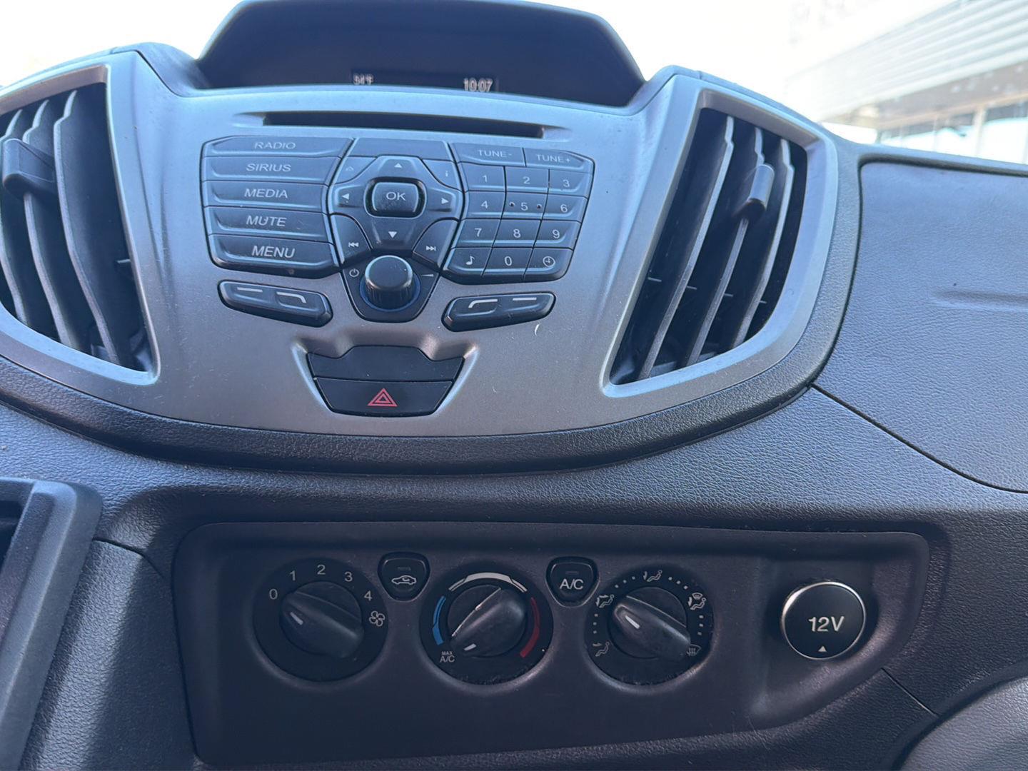 Used 2019 Shadow Black Ford XLT image 20