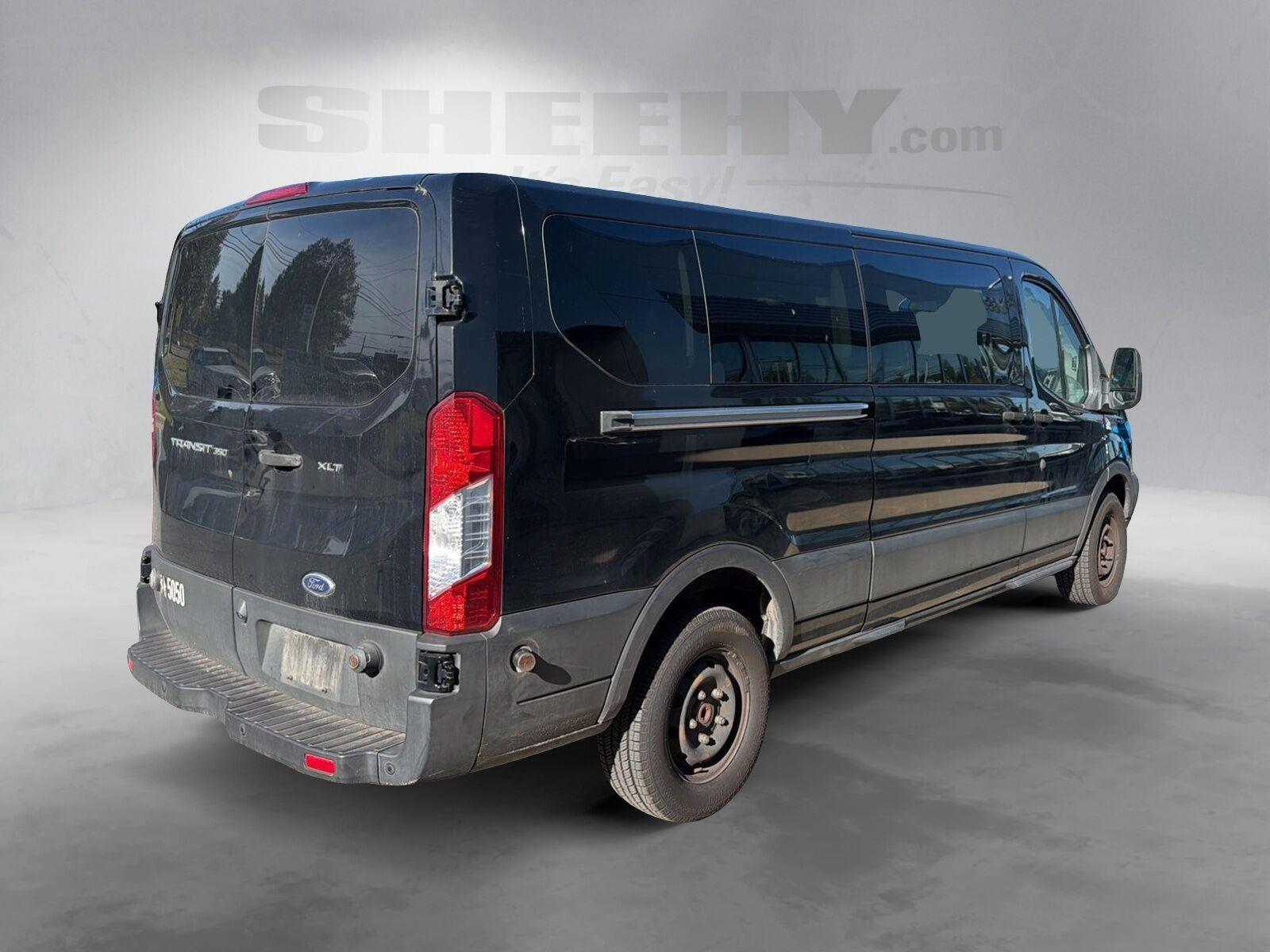Used 2019 Shadow Black Ford XLT image 11
