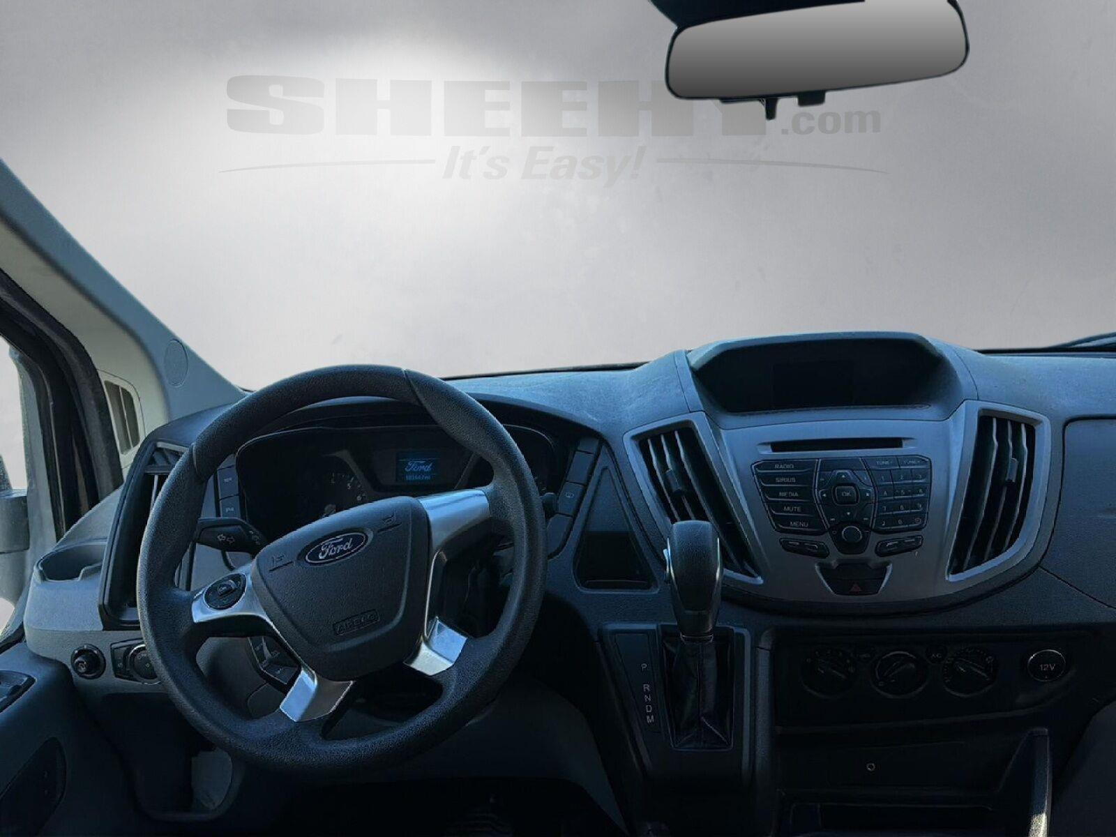 Used 2019 Shadow Black Ford XLT image 3