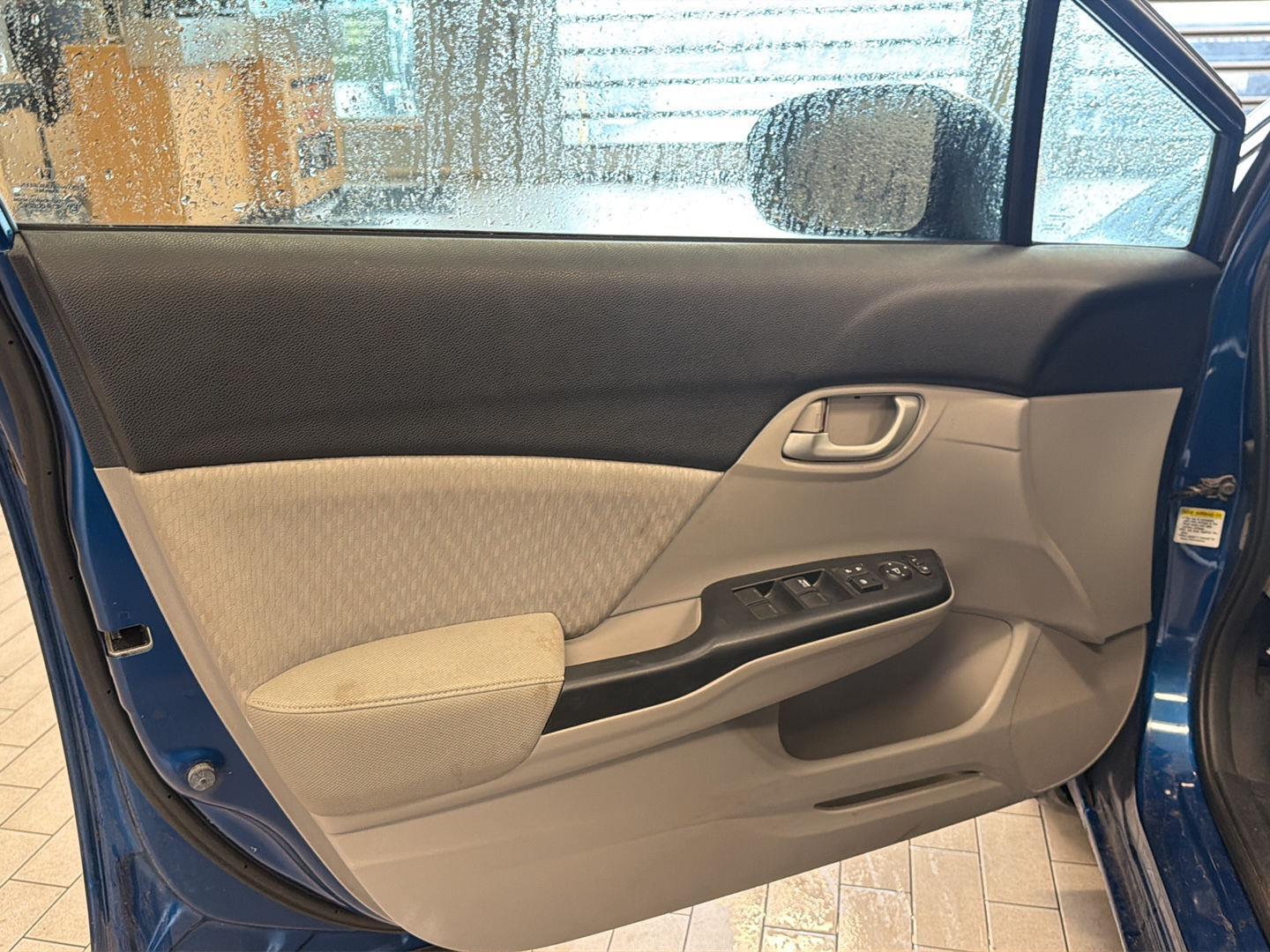 Used 2014 Dyno Blue Pearl Honda LX image 17