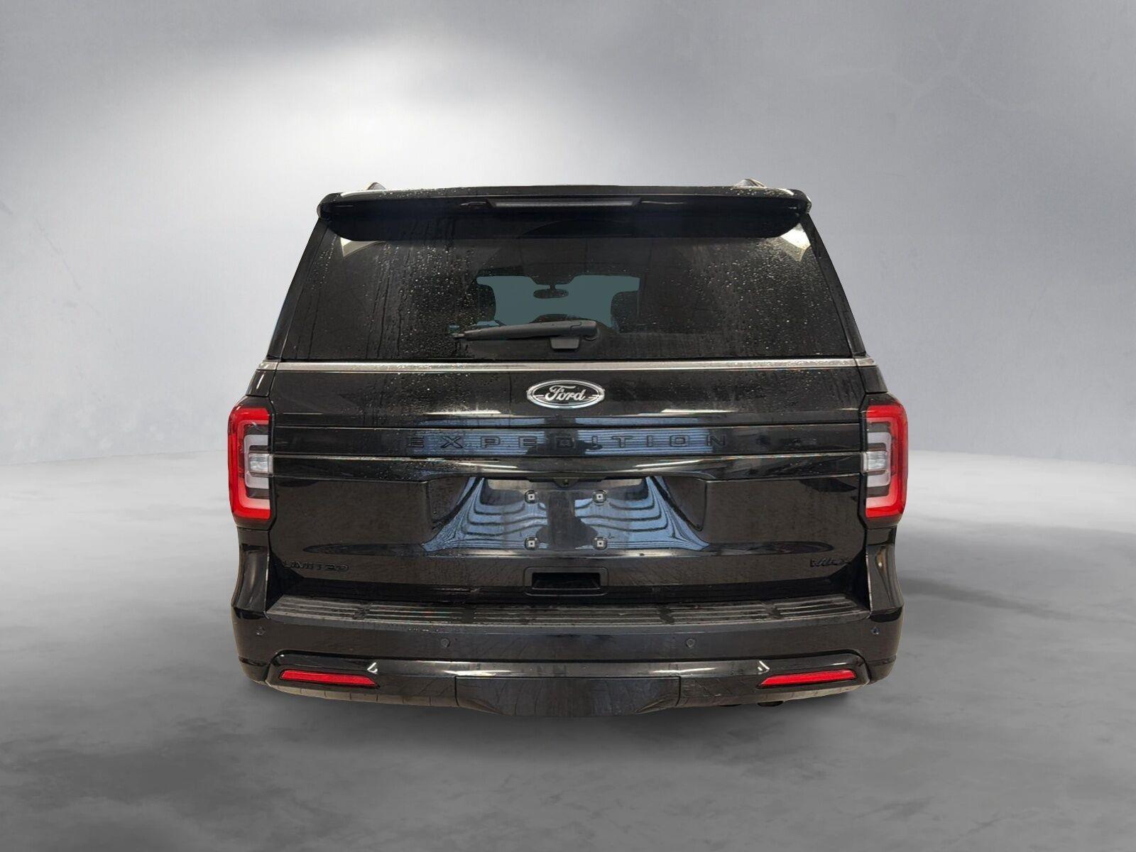 Used 2024 Agate Black Metallic Ford Limited image 13