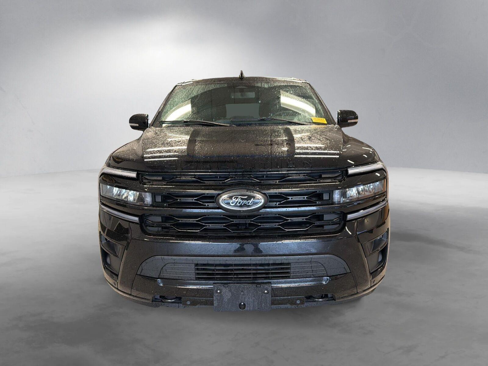 Used 2024 Agate Black Metallic Ford Limited image 16